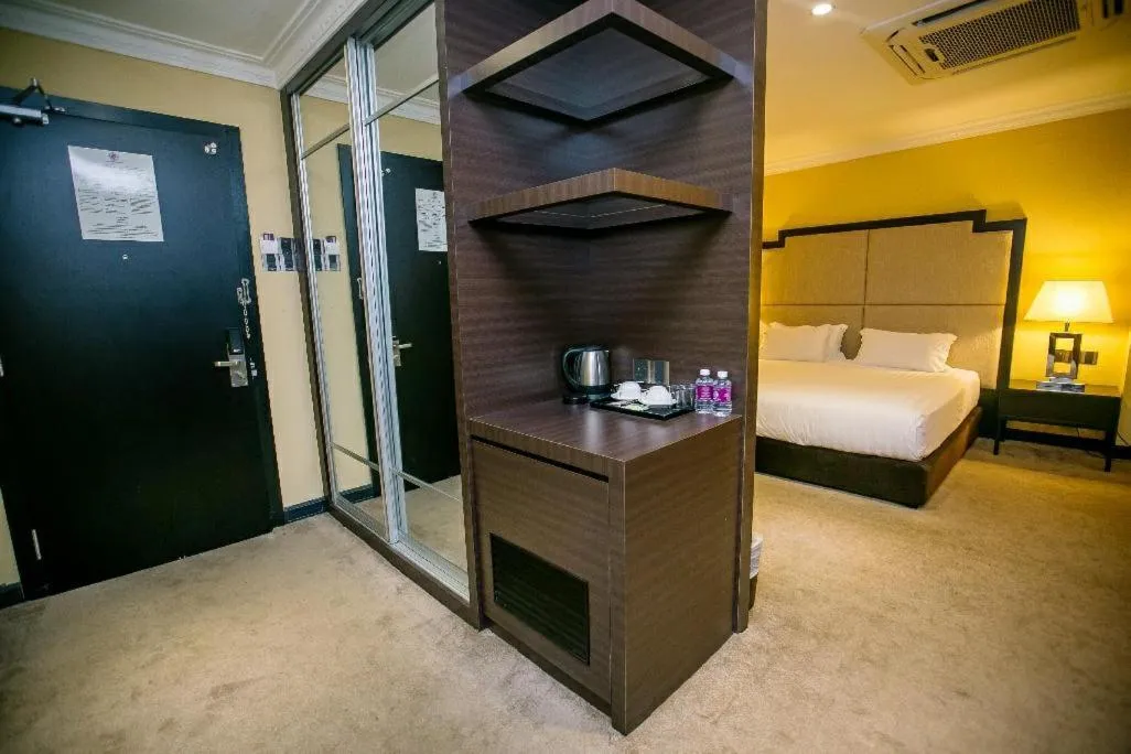 Bedroom, Bed in Merdeka Hotel Kluang