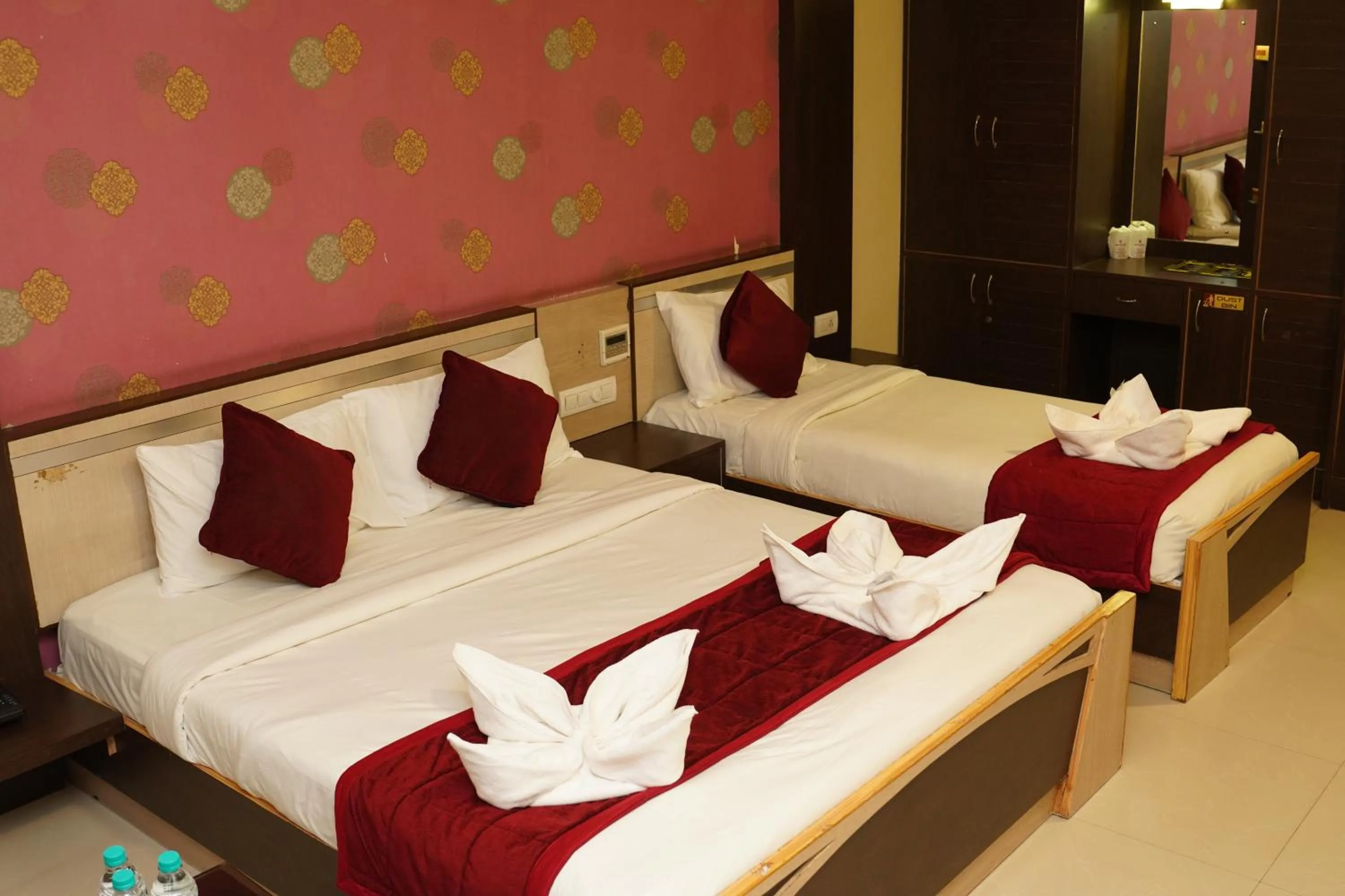 Bedroom, Bed in Hotel Rock Fort View