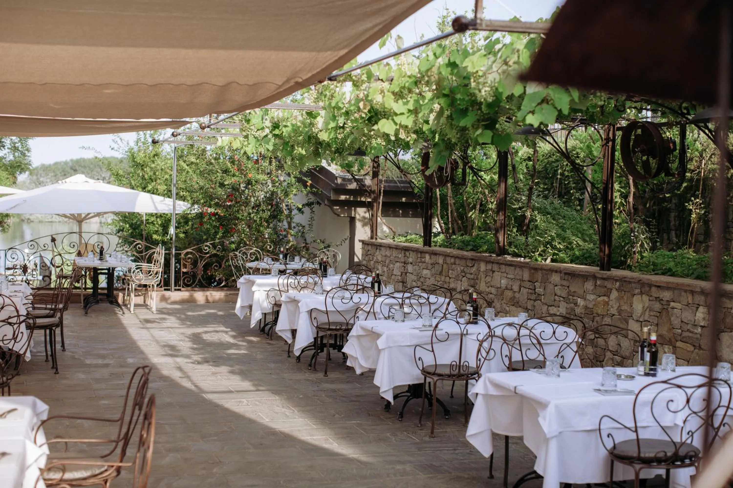 Restaurant/places to eat in Le Ali Del Frassino
