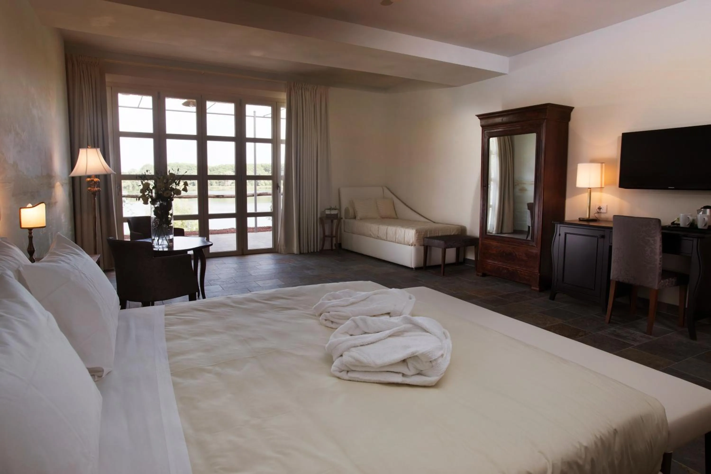 Photo of the whole room, Bed in Le Ali Del Frassino