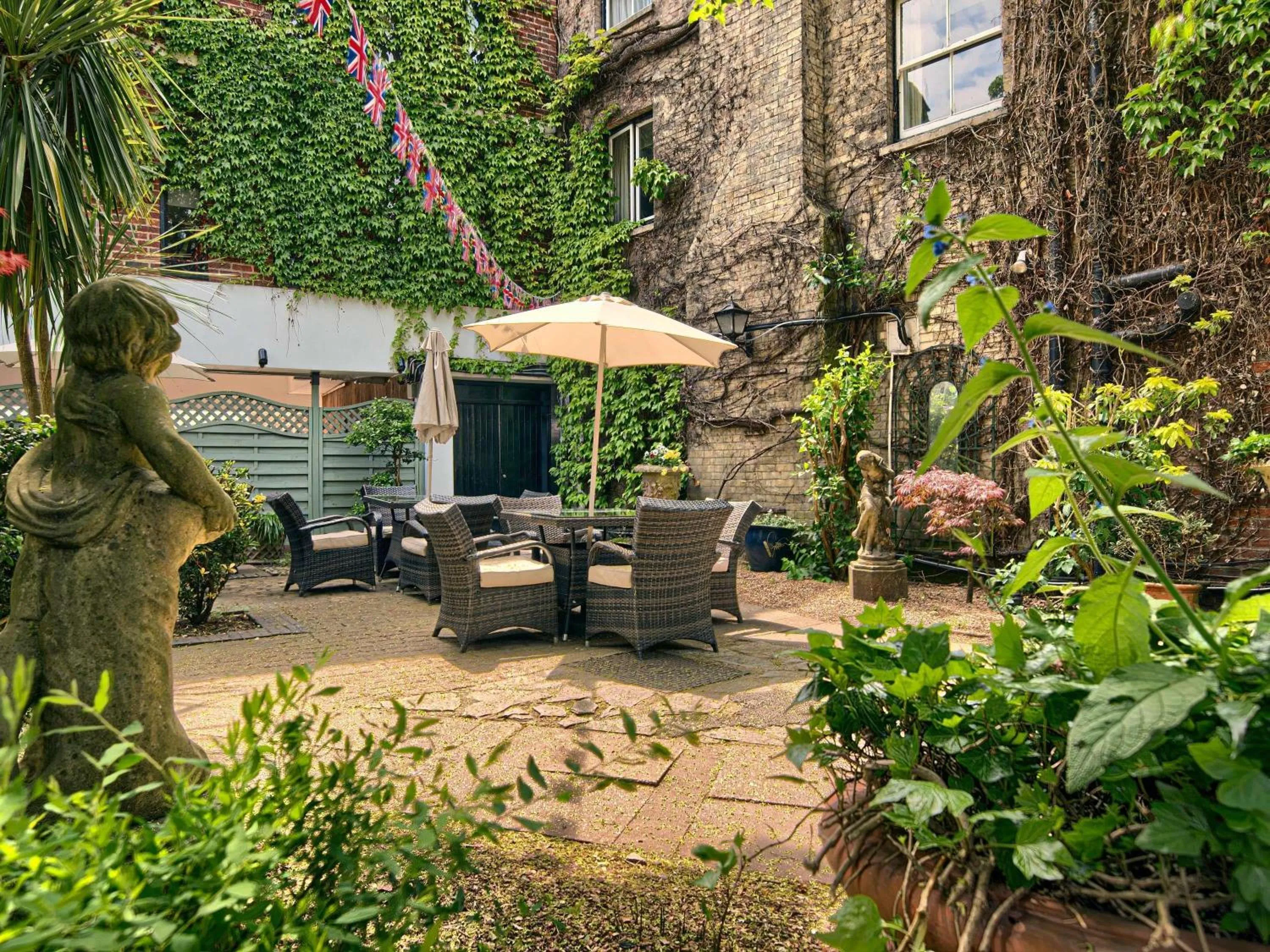 Other in Mercure Salisbury White Hart Hotel & Apartments