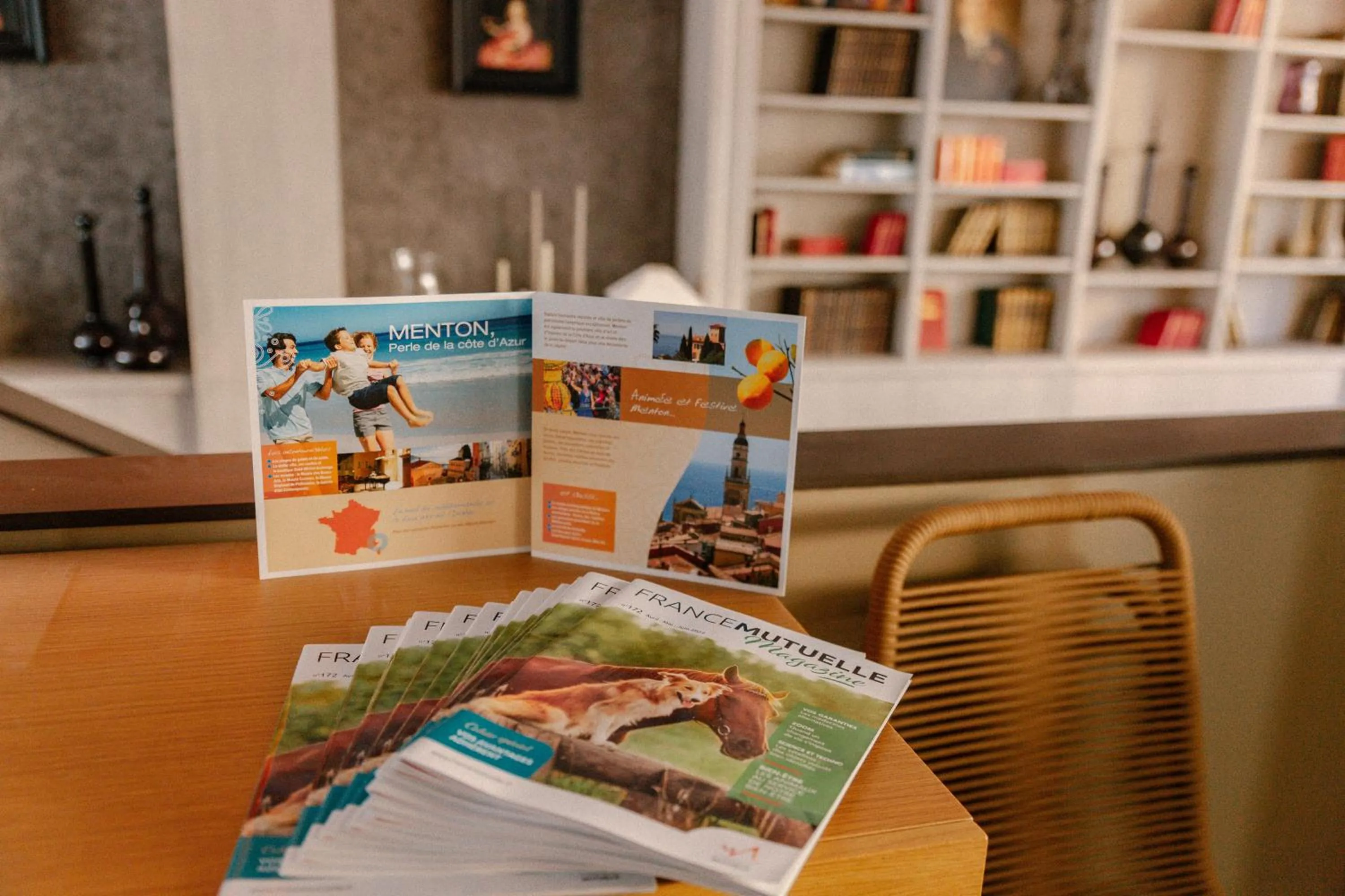 Library in Résidence Châteauneuf