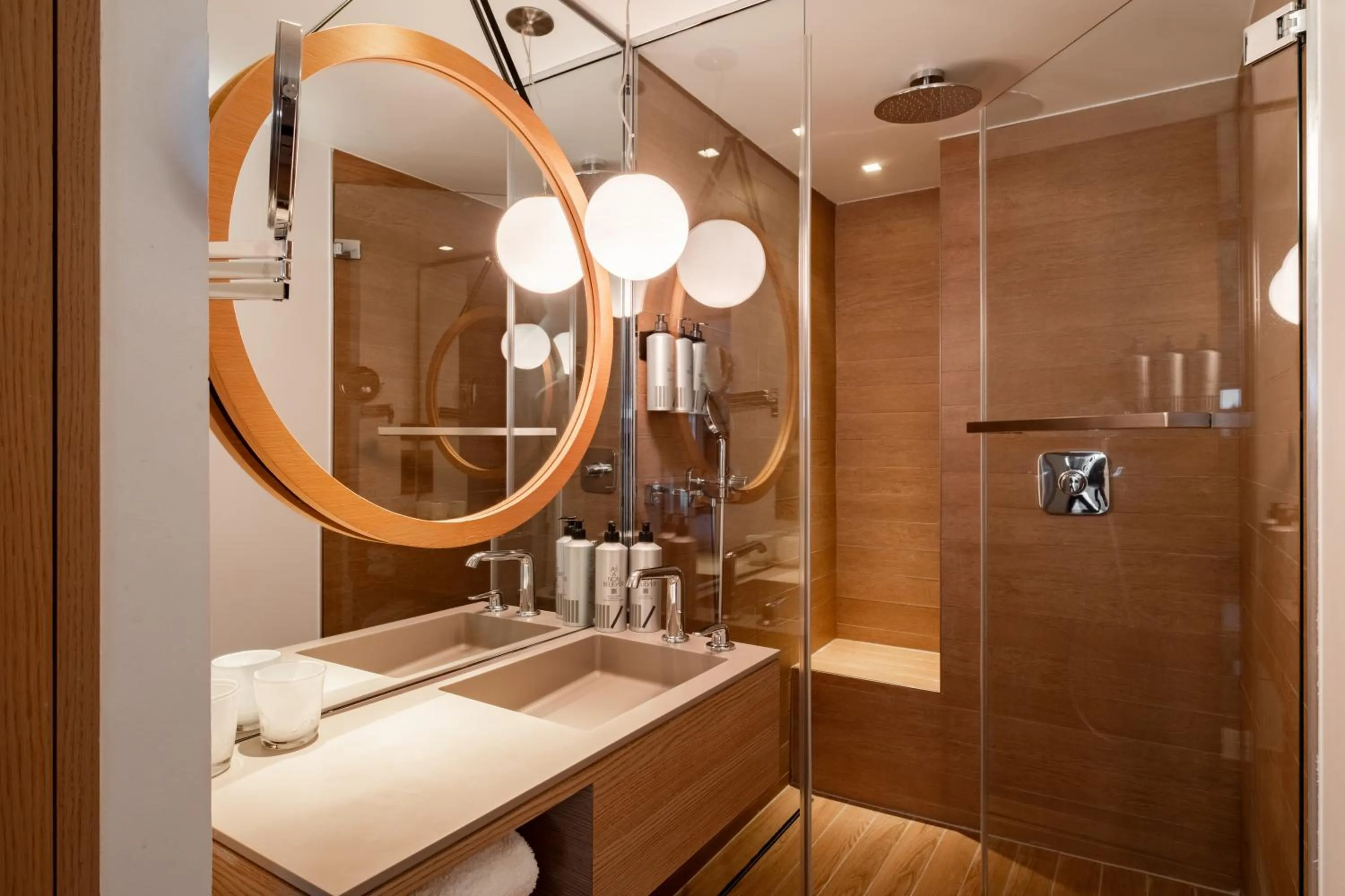 Bathroom in Le Cinq Codet