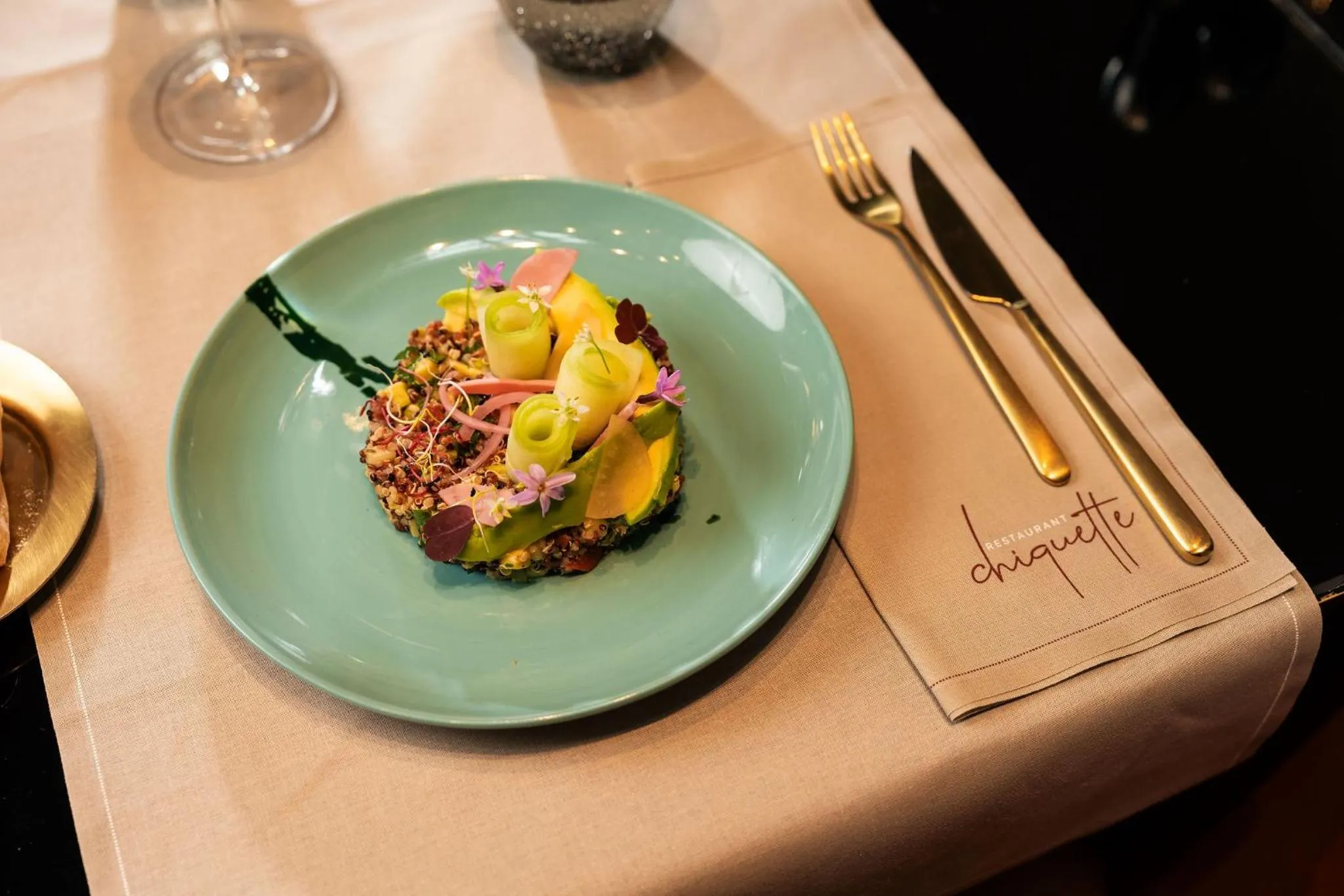 Restaurant/places to eat in Le Cinq Codet