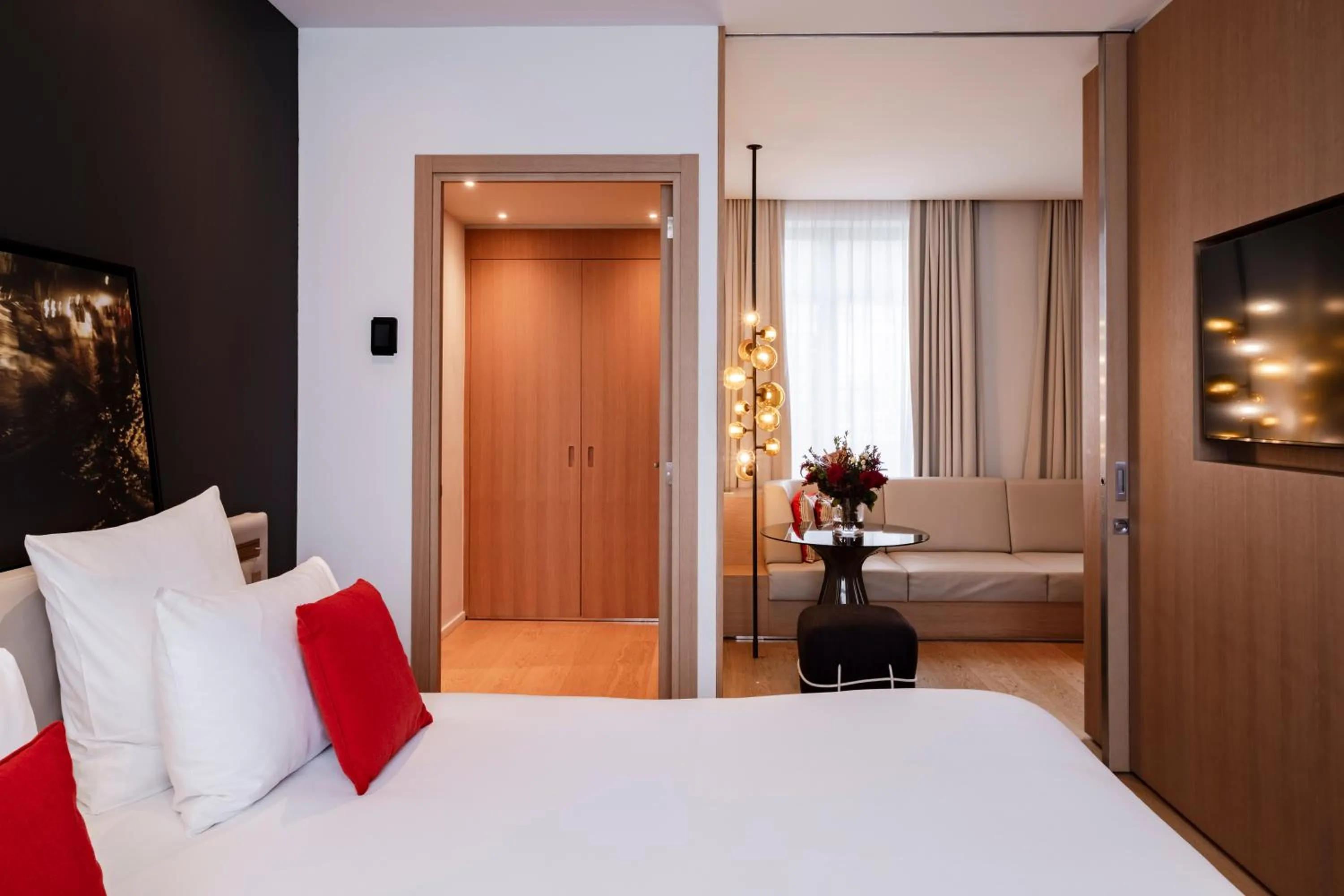 Bedroom, Bed in Le Cinq Codet
