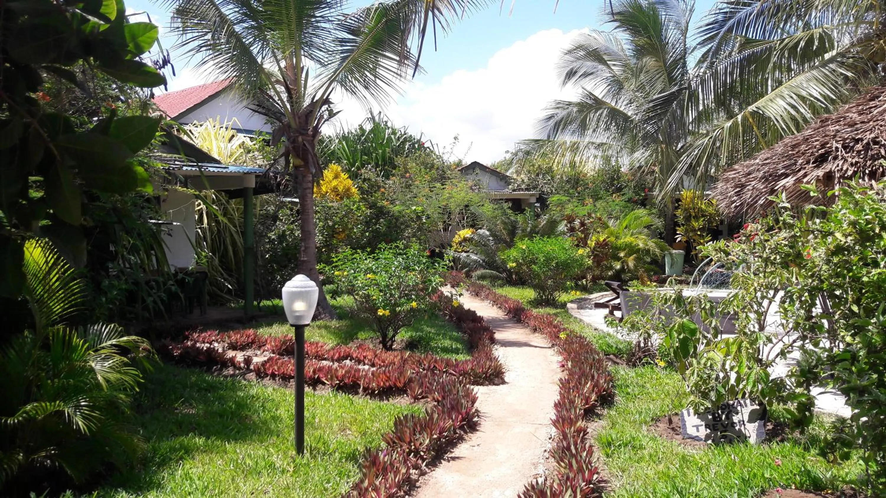 Garden in African Dream Cottages - Diani Beach