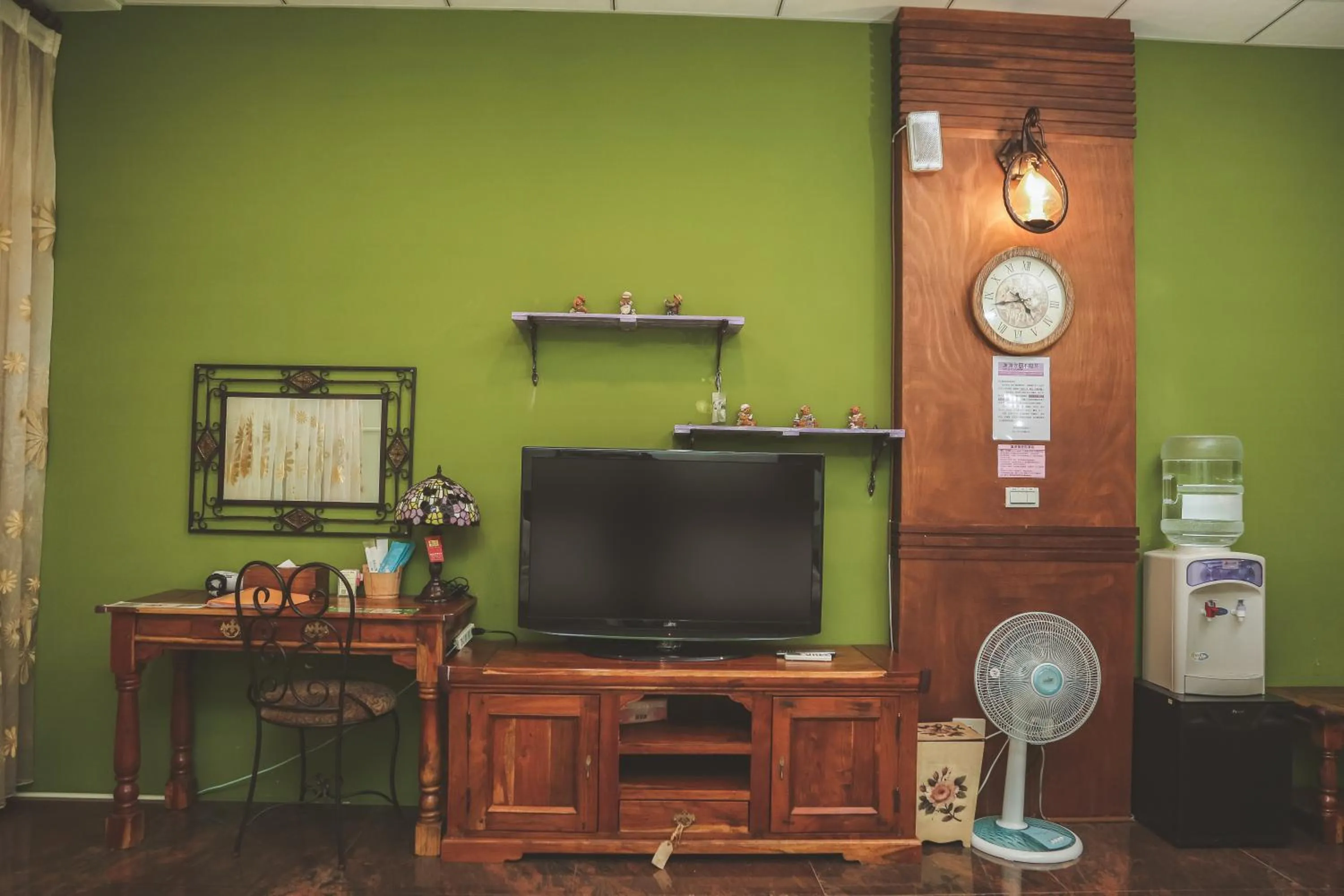 TV and multimedia in Zhong Shan 330