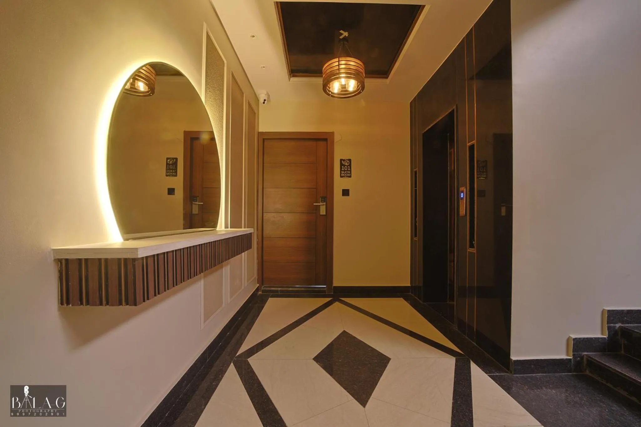 HOTEL GOLDEN PEACOCK