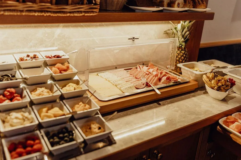 Breakfast in Dorfcafe Unken Hotelpension sWirtshaus im Dorf