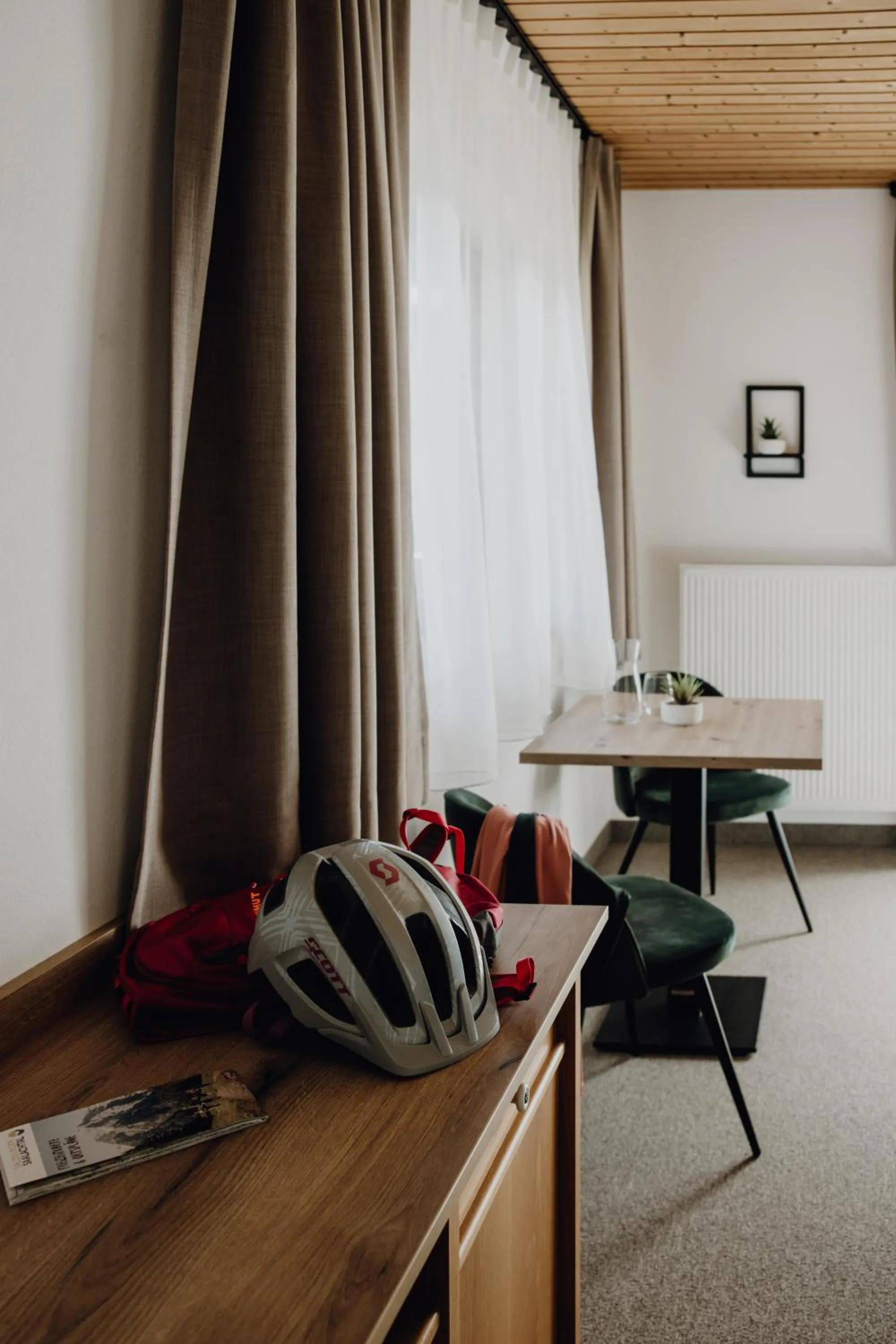 Photo of the whole room in Dorfcafe Unken Hotelpension sWirtshaus im Dorf