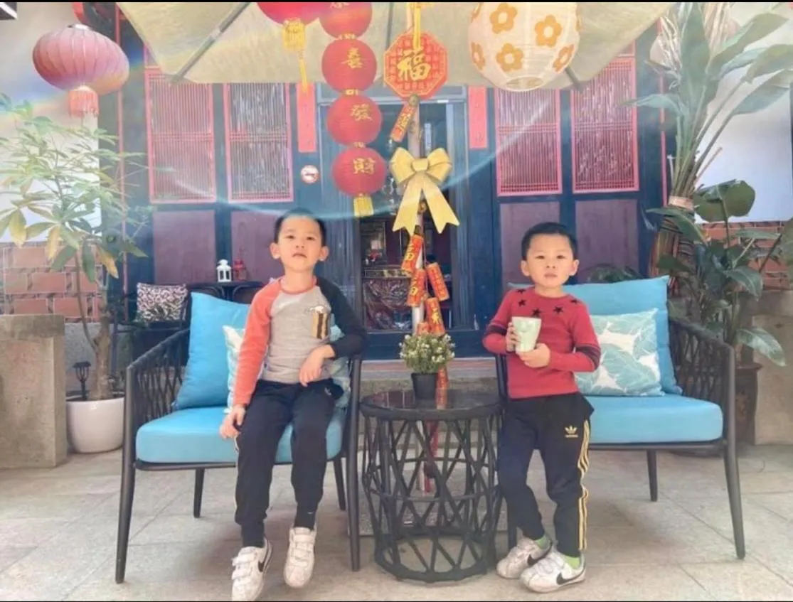 children in I-Shan B&B
