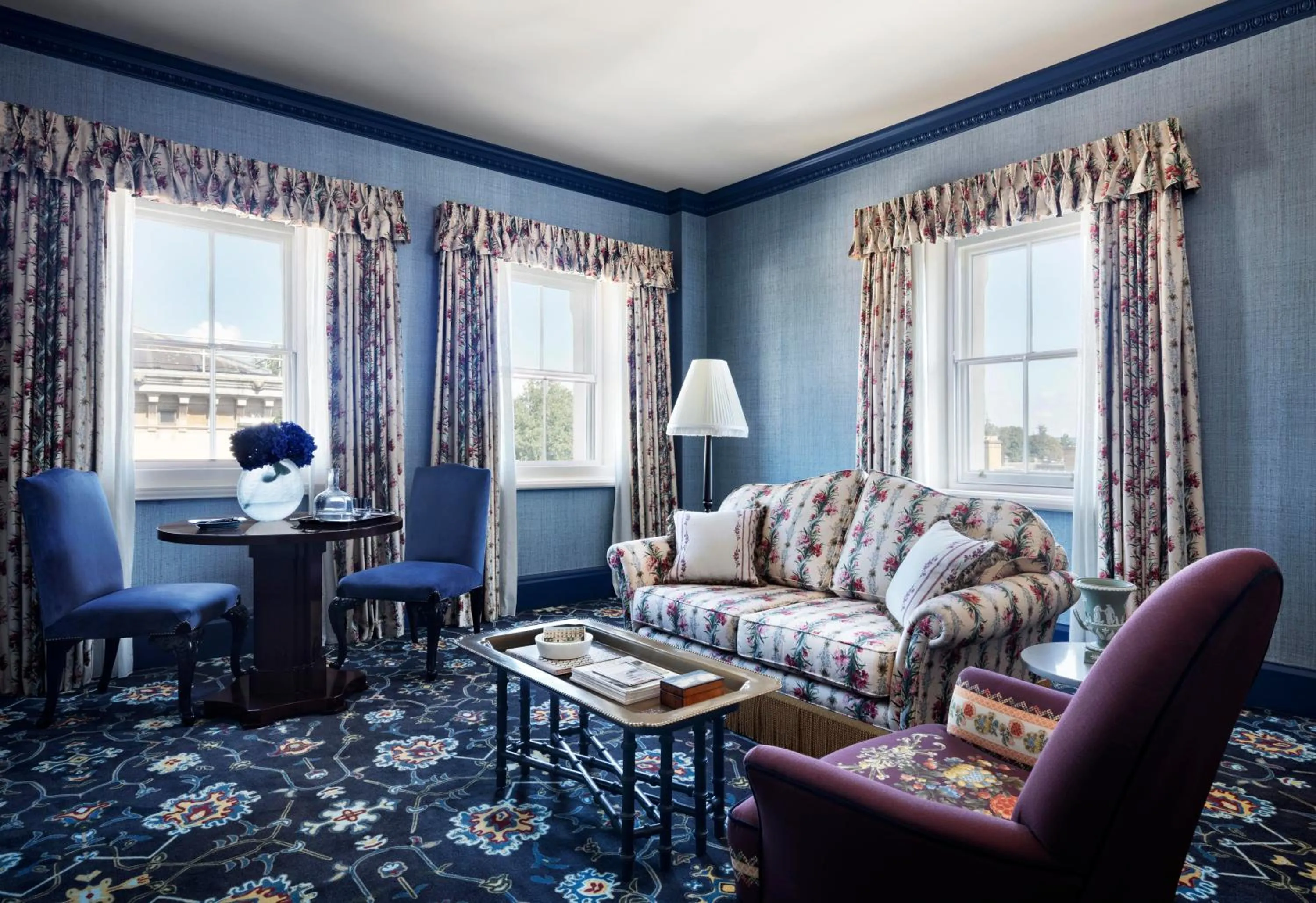 Living room in The Randolph Hotel Oxford, a Graduate by Hilton Hotel