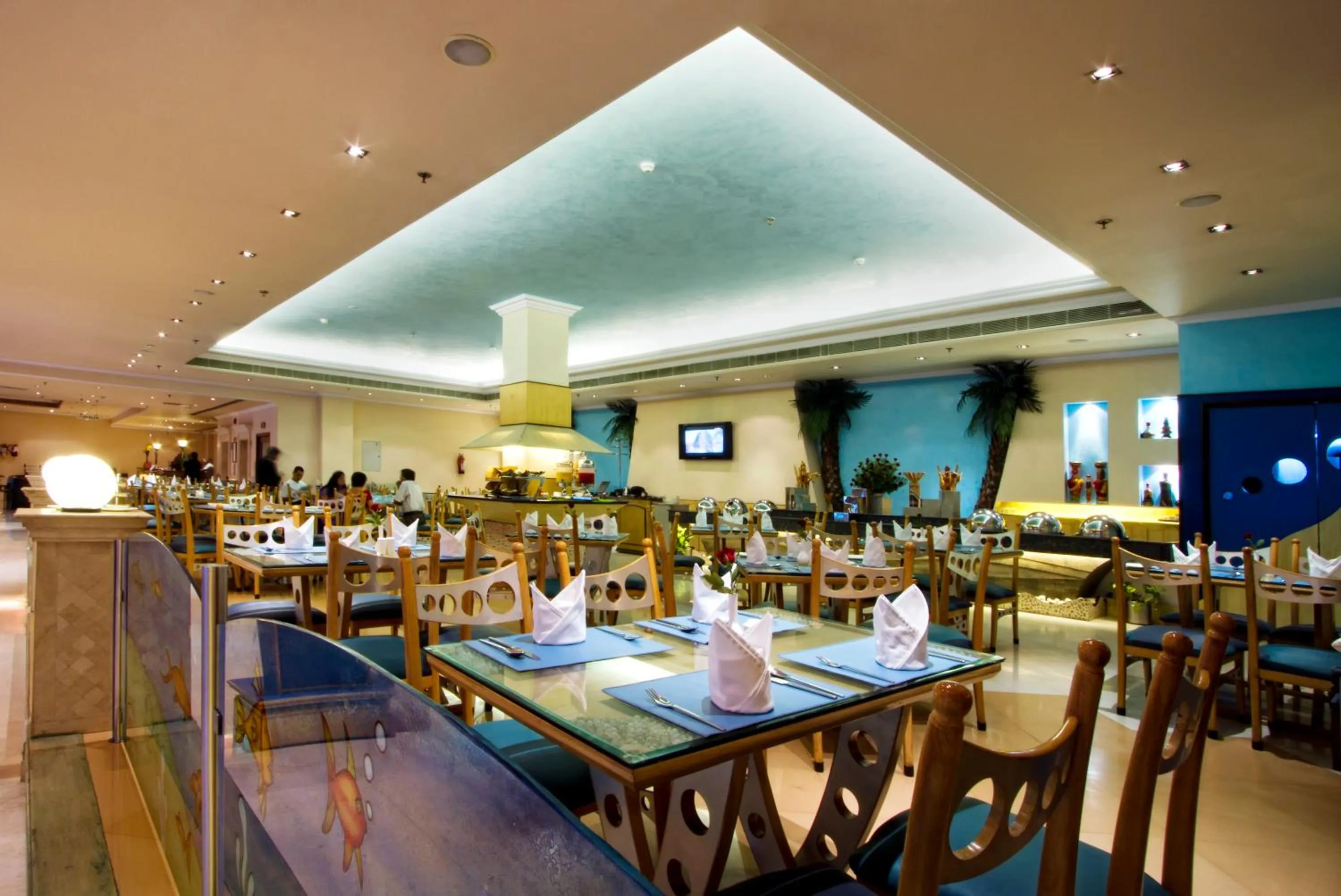 Restaurant/places to eat in The Piccadily