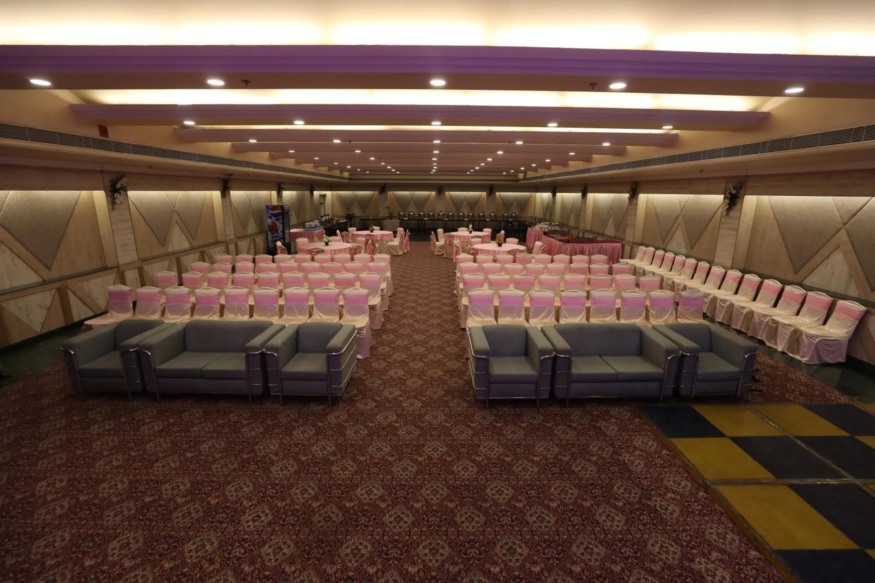 Banquet/Function facilities in The Piccadily