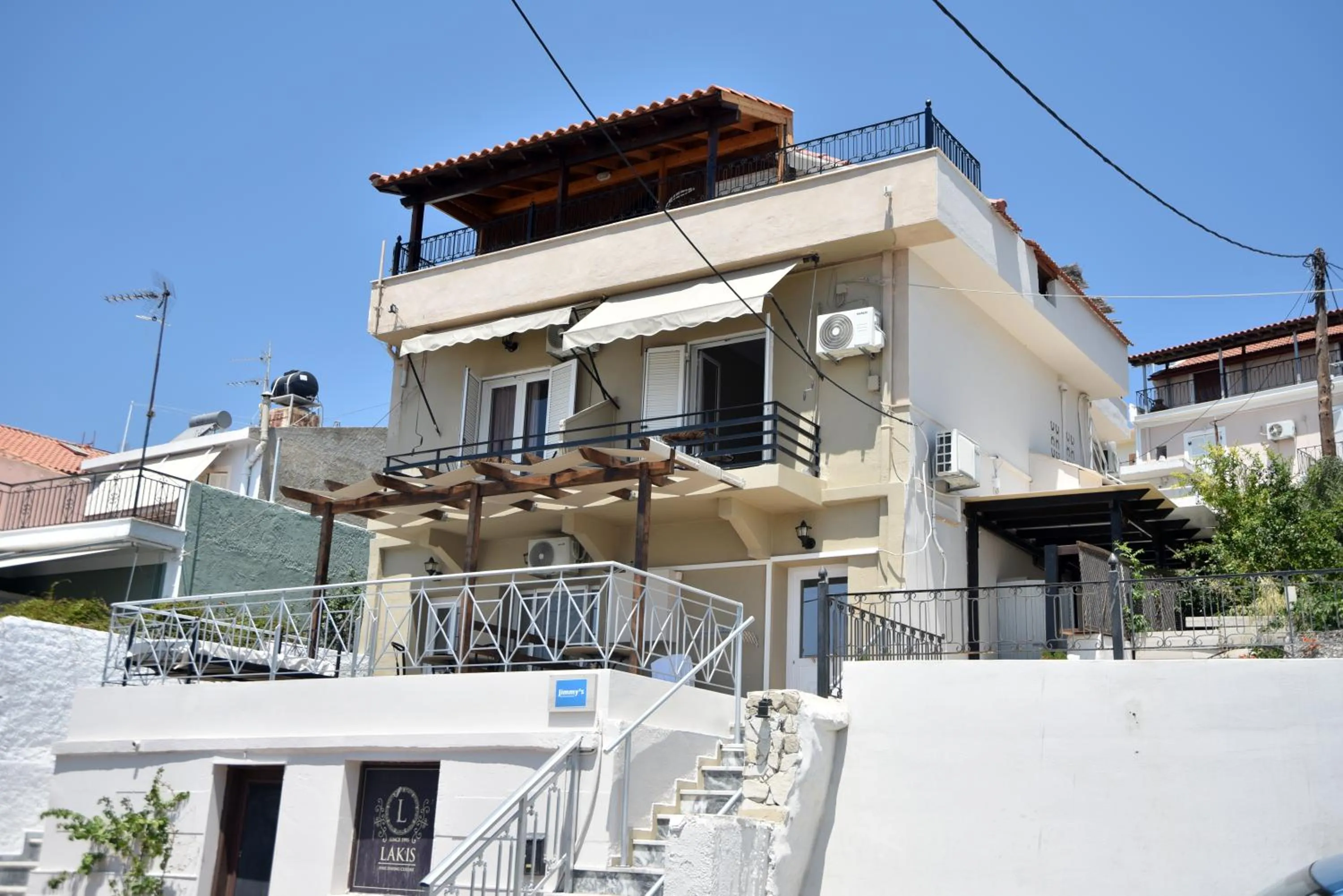 Property building in Jimmy's Apartments