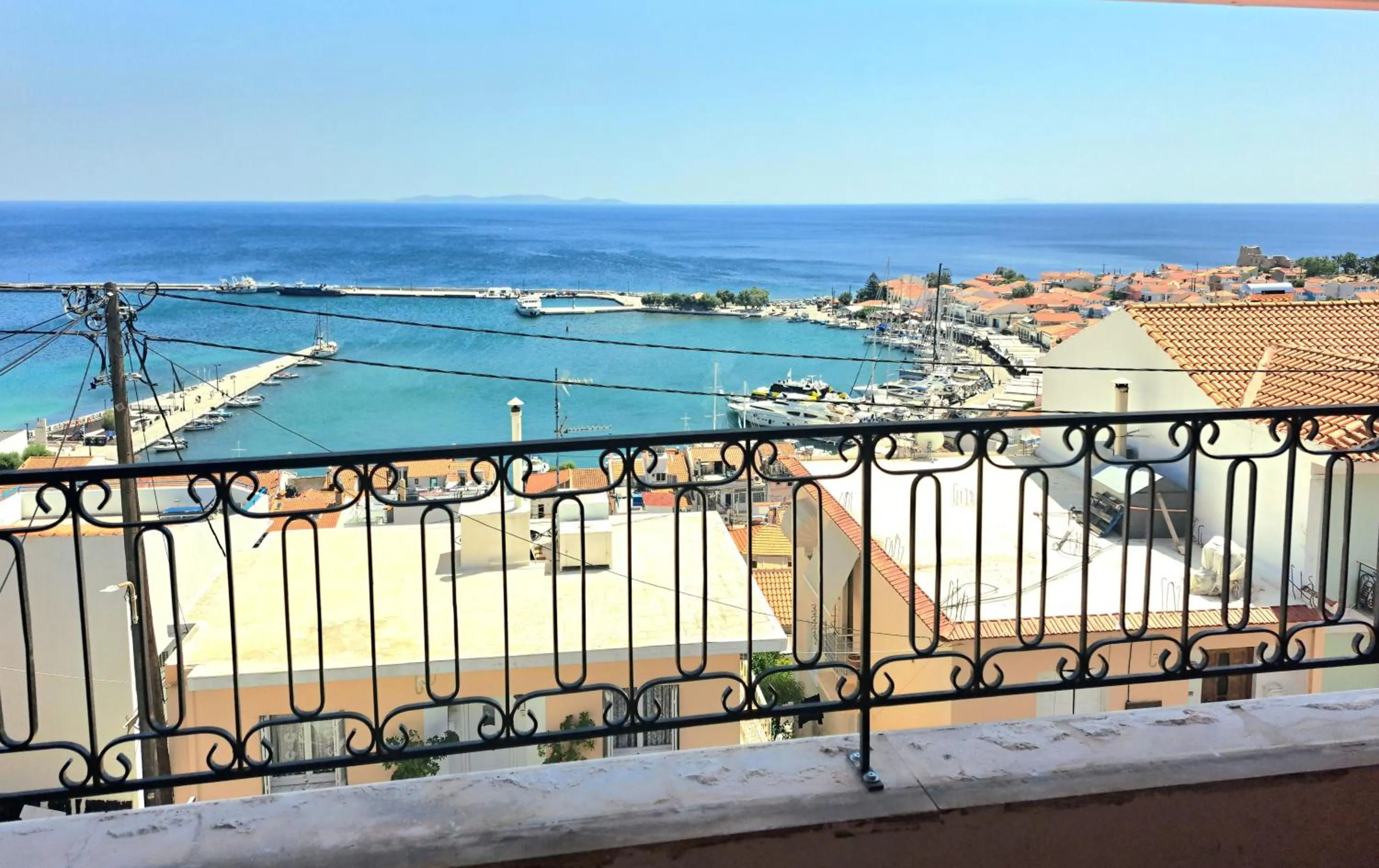 Natural landscape in Jimmy's Apartments