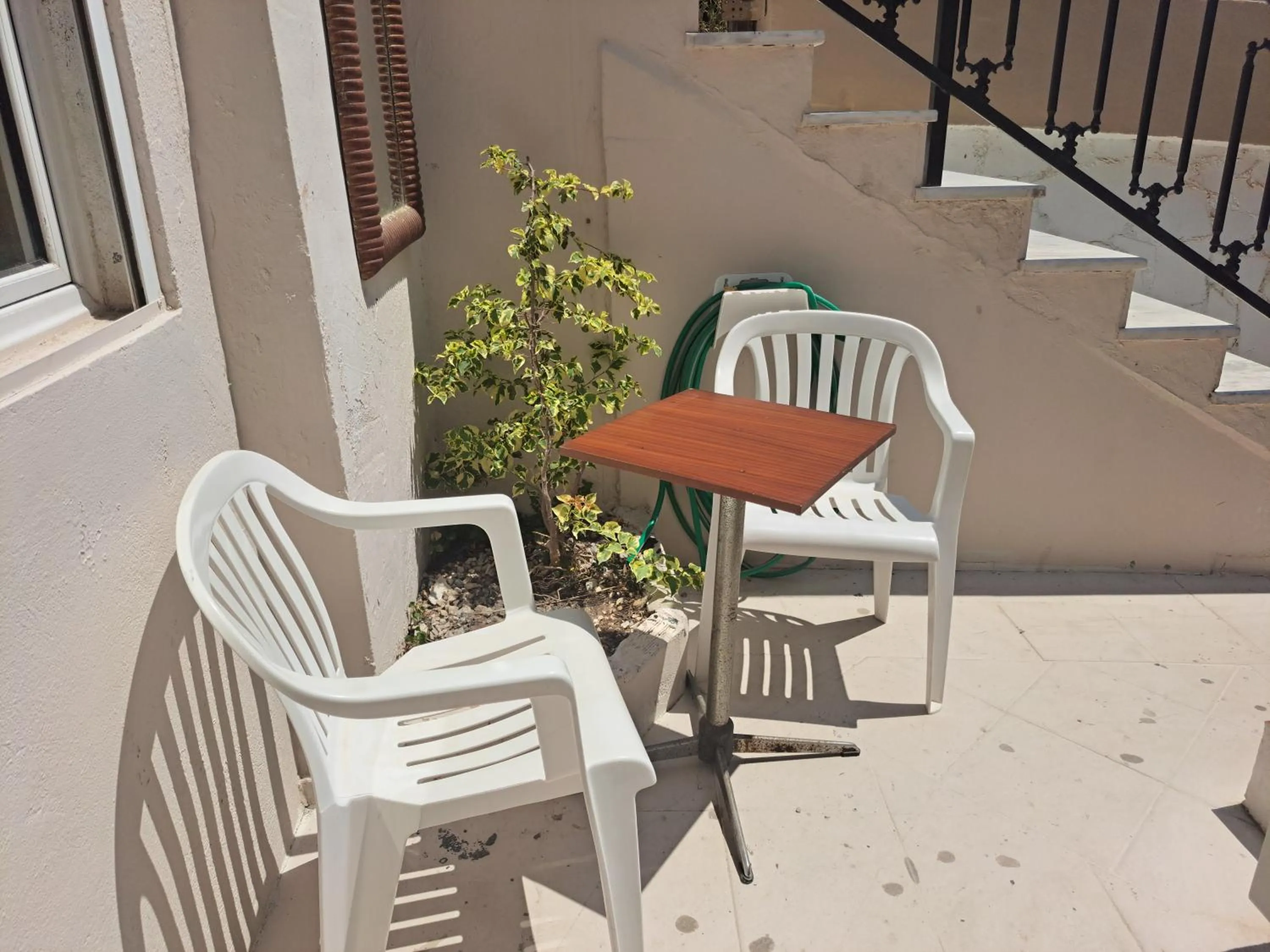 Patio in Jimmy's Apartments