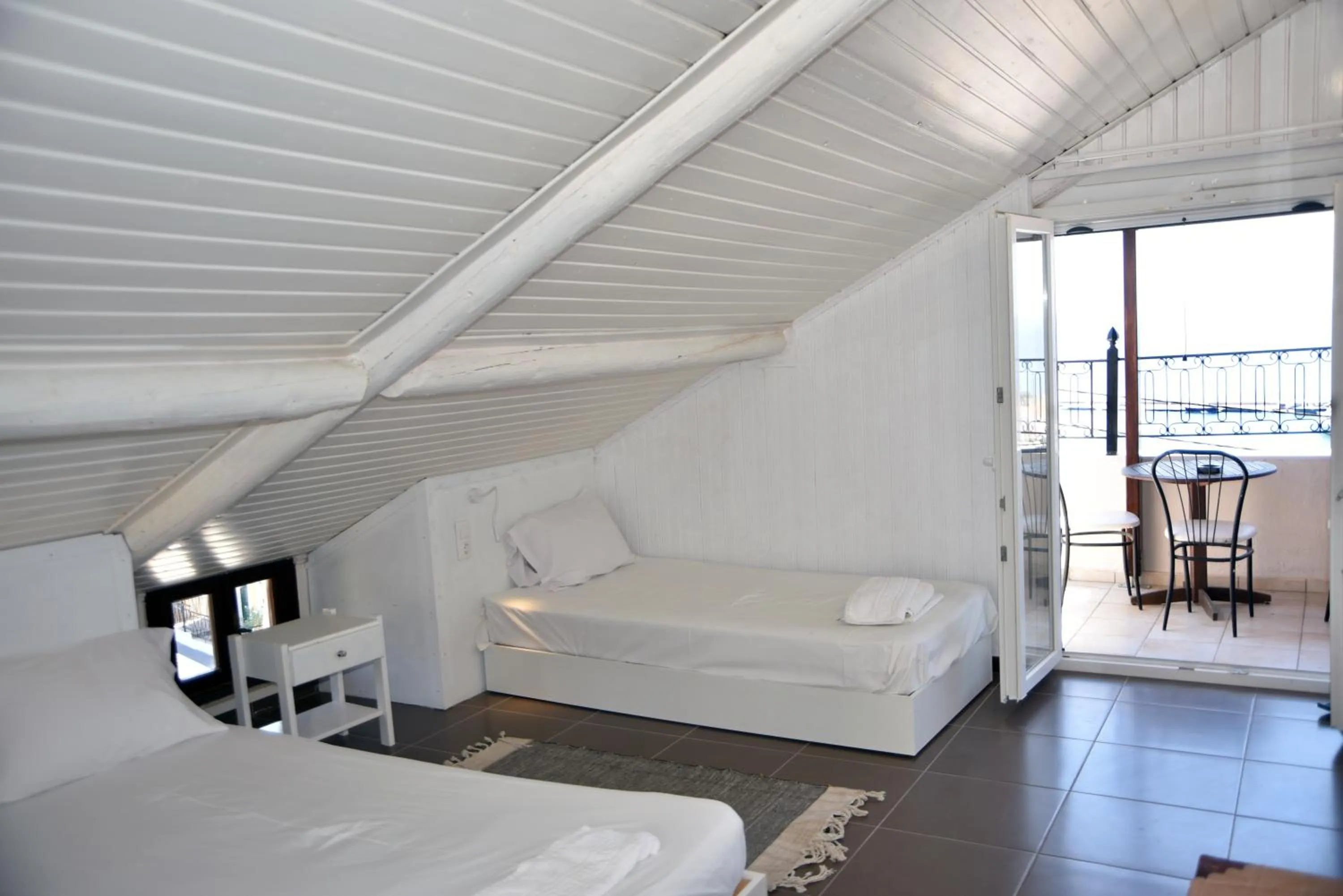 Bed in Jimmy's Apartments