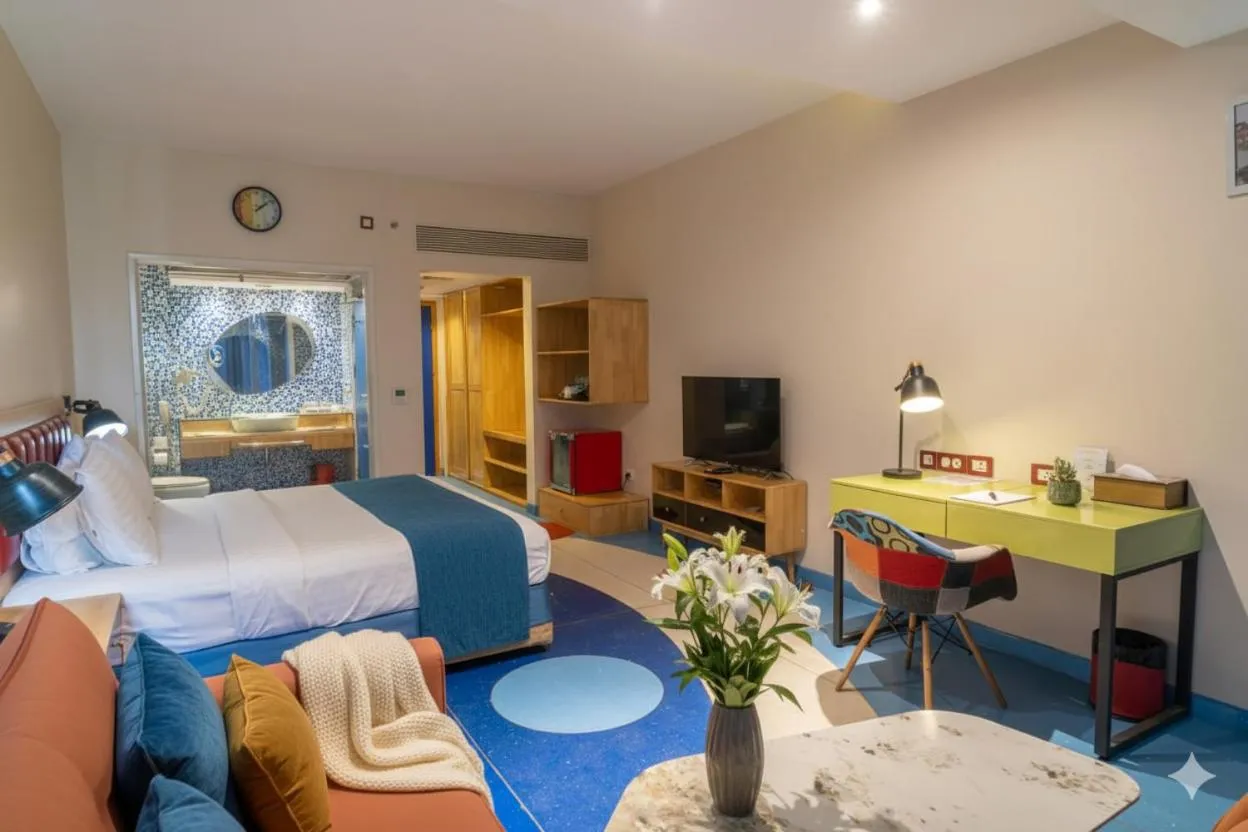 Bedroom, Bed in Sandoz Vagator Goa