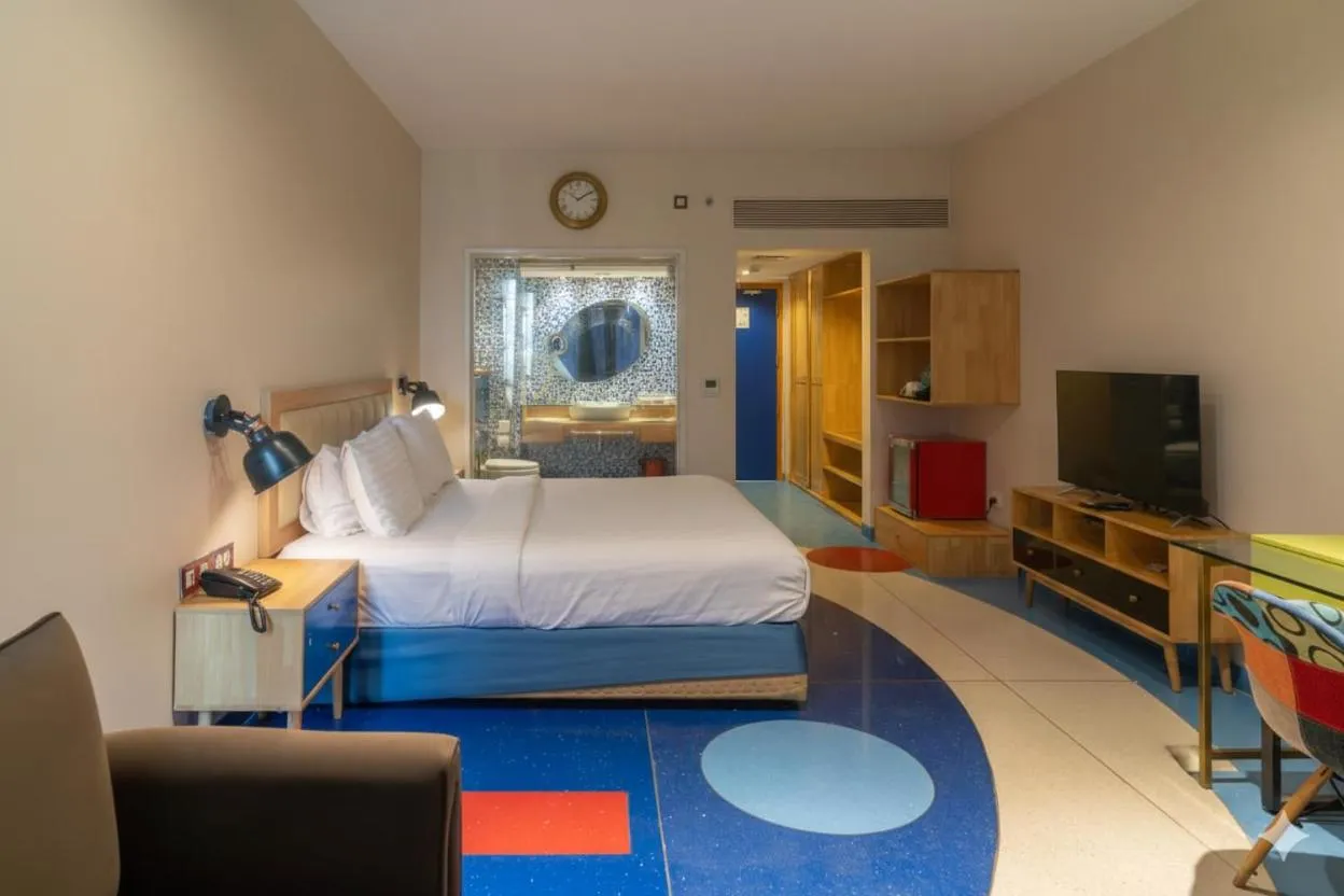 Bedroom, Bed in Sandoz Vagator Goa