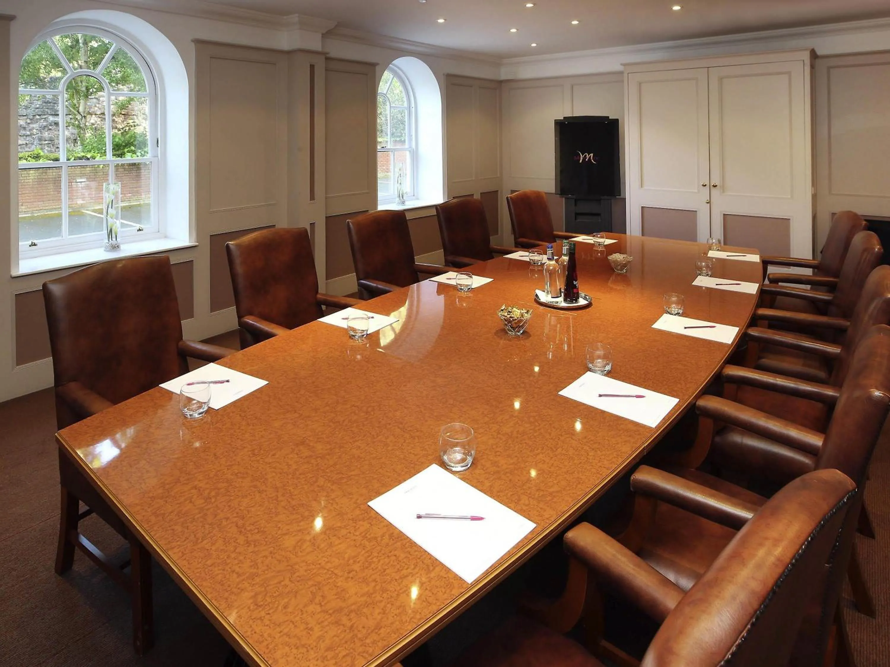 Meeting/conference room in Mercure Exeter Southgate Hotel