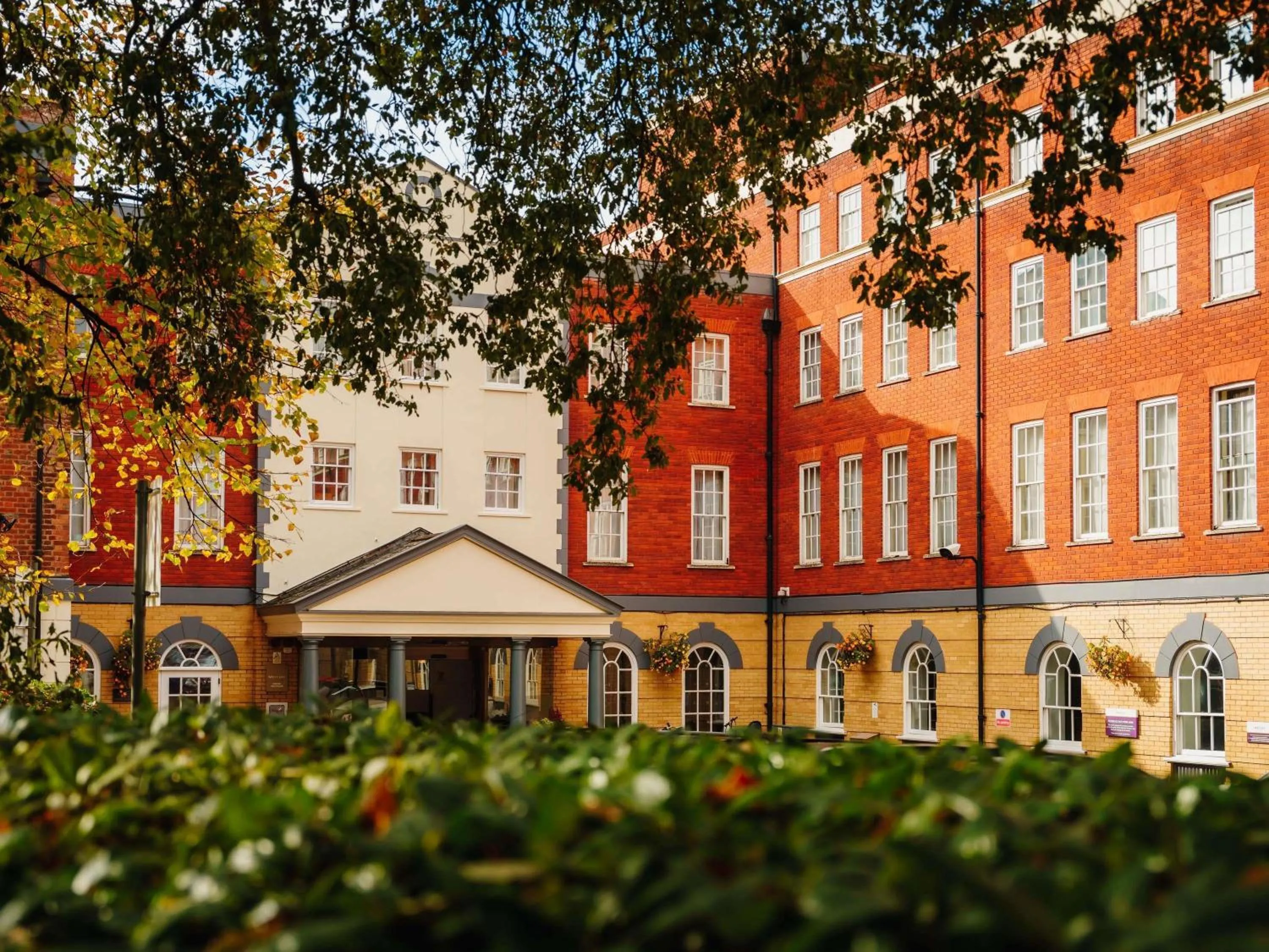 Property building in Mercure Exeter Southgate Hotel