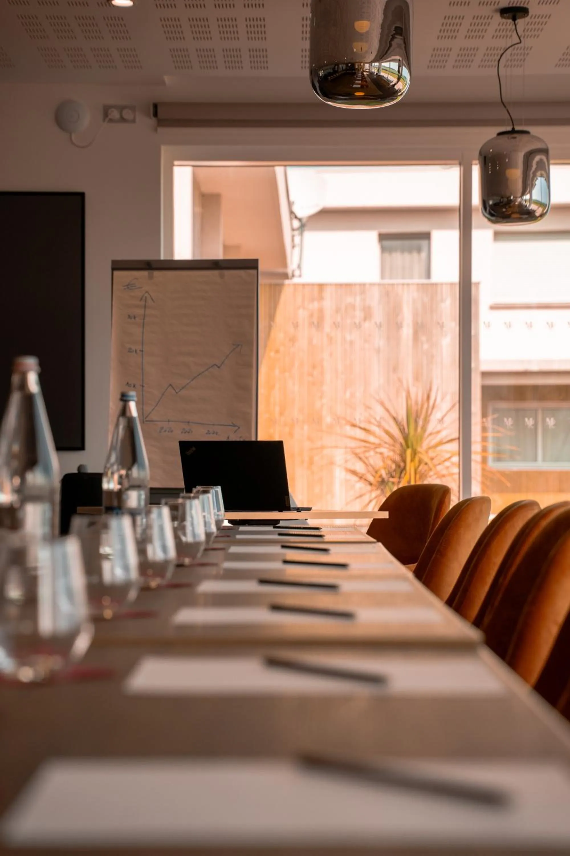 Meeting/conference room in Hôtel Le Manoir du Roselier