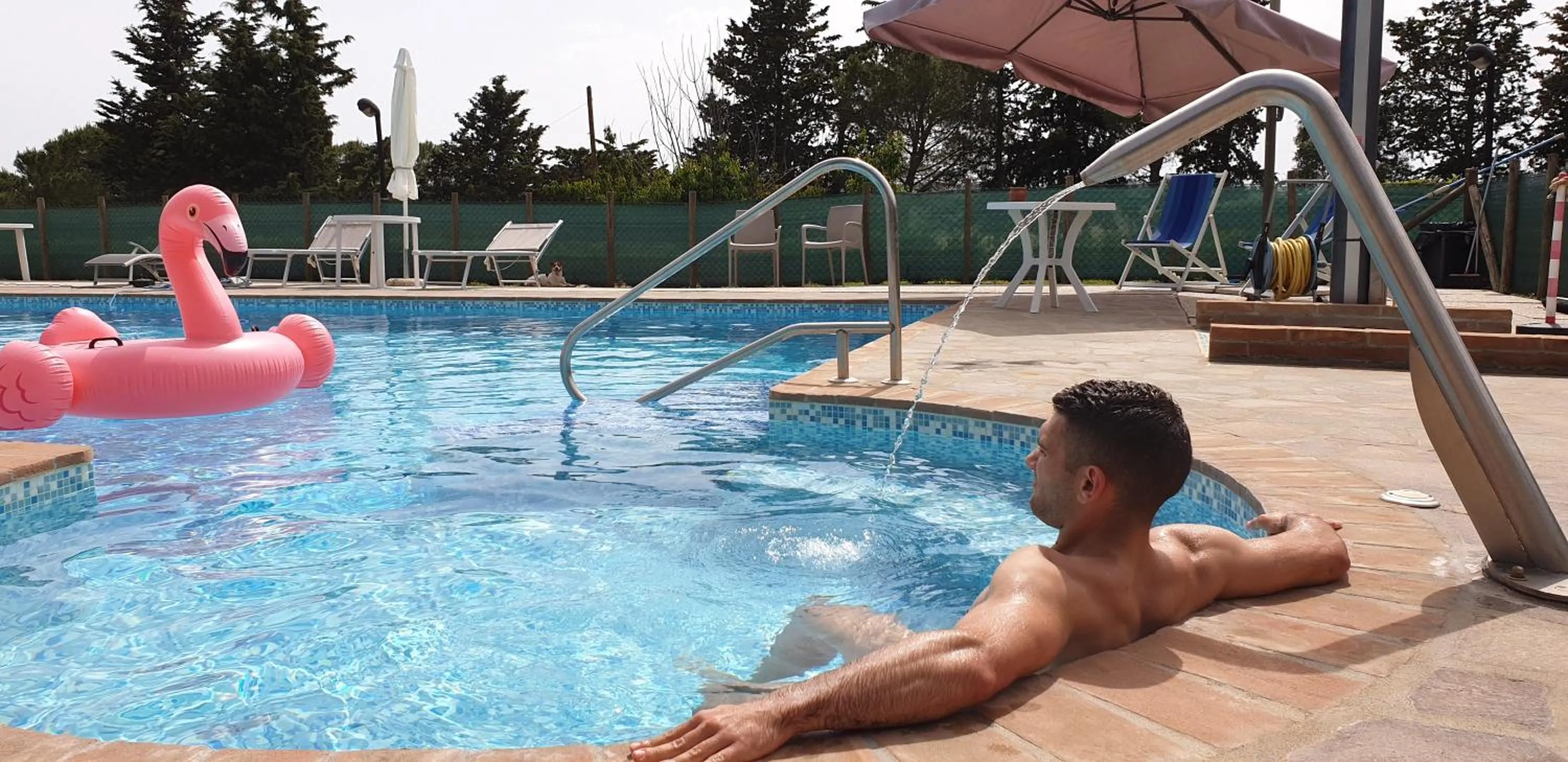 Swimming pool in Agriturismo Diaccialone