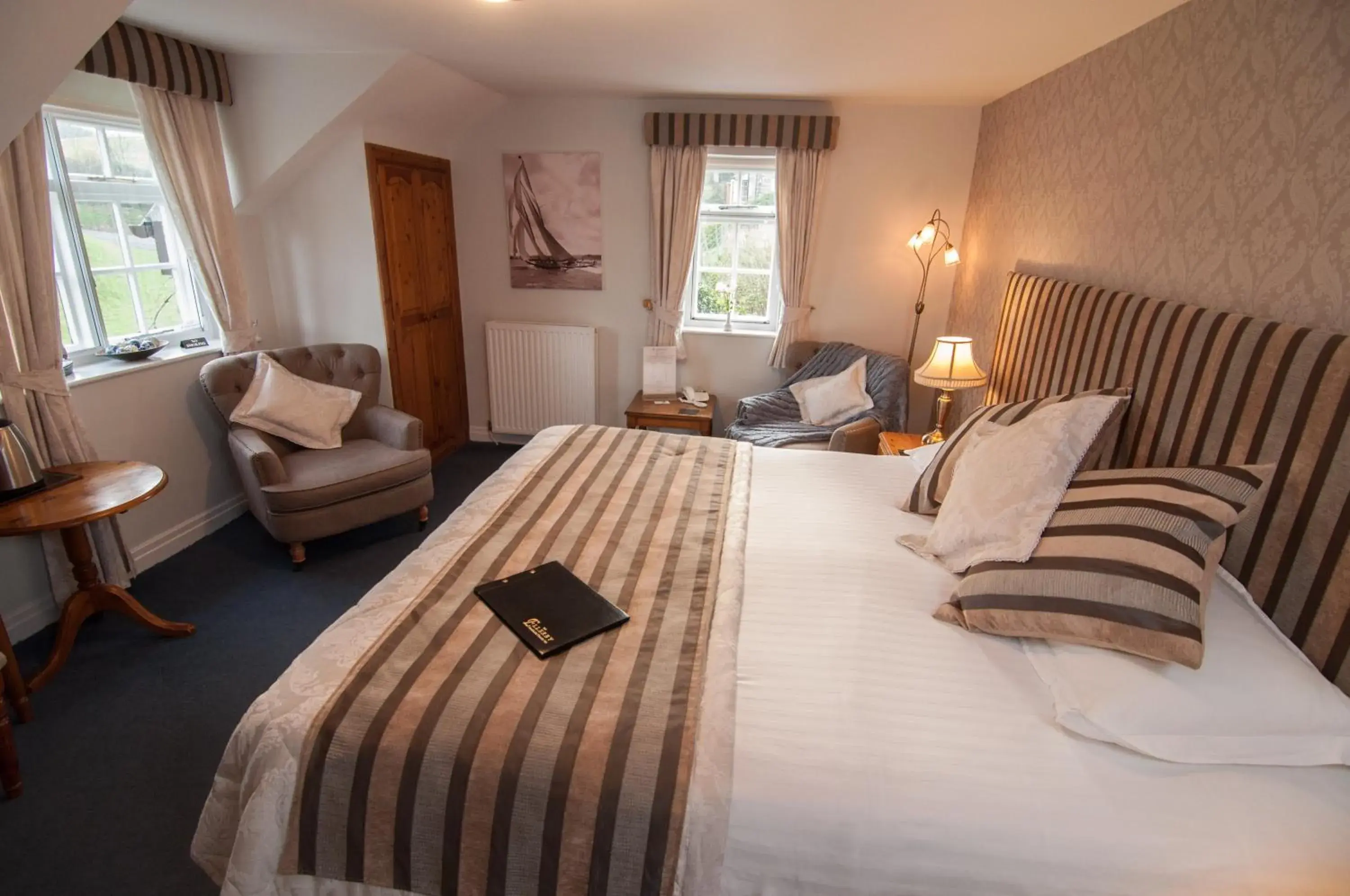Deluxe Double or Twin Room in Ellerby Country Inn Deluxe Double or Twin Room in Ellerby Country Inn