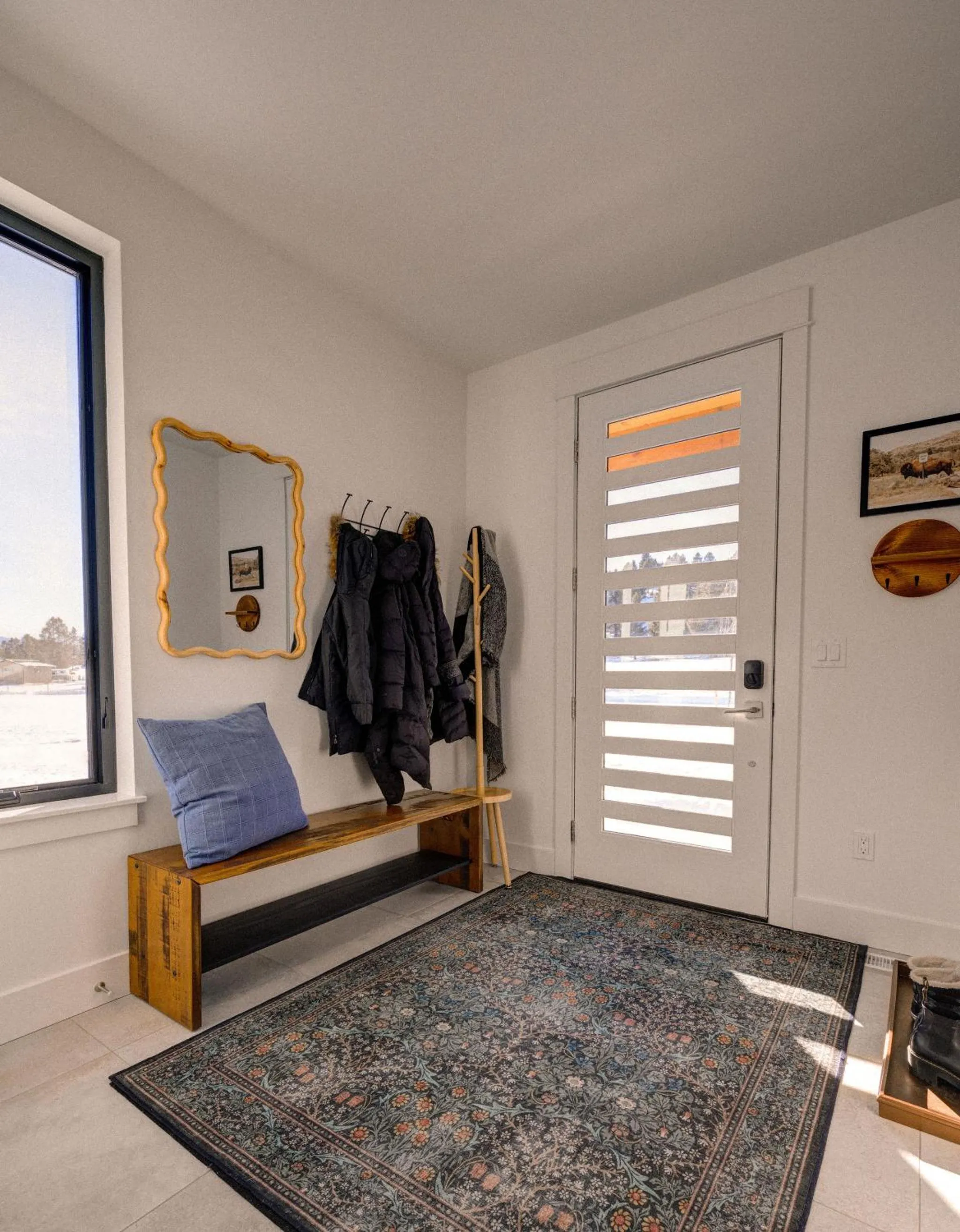 Facade/entrance, Bed in Aspects Big Sky