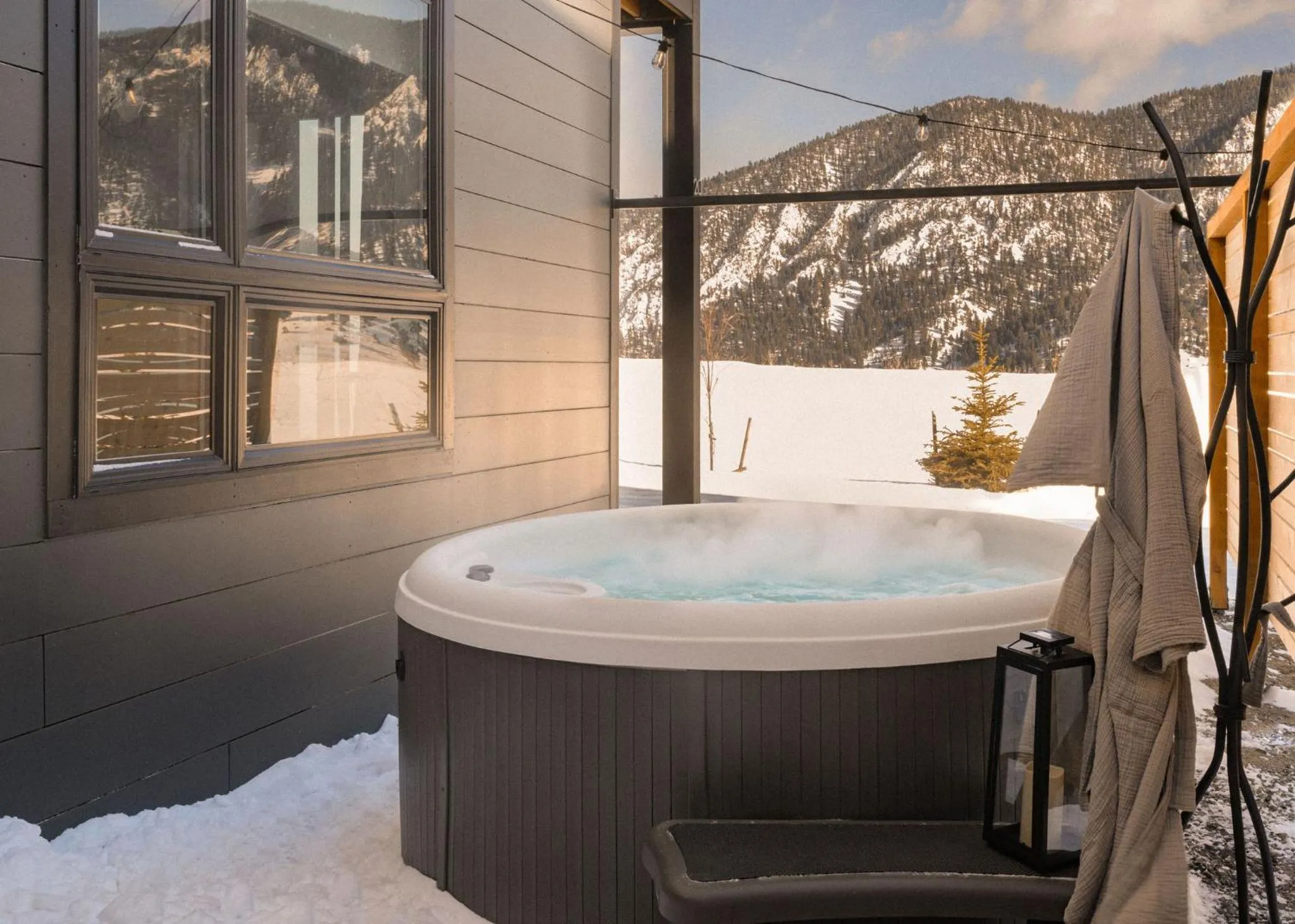 Hot Tub in Aspects Big Sky