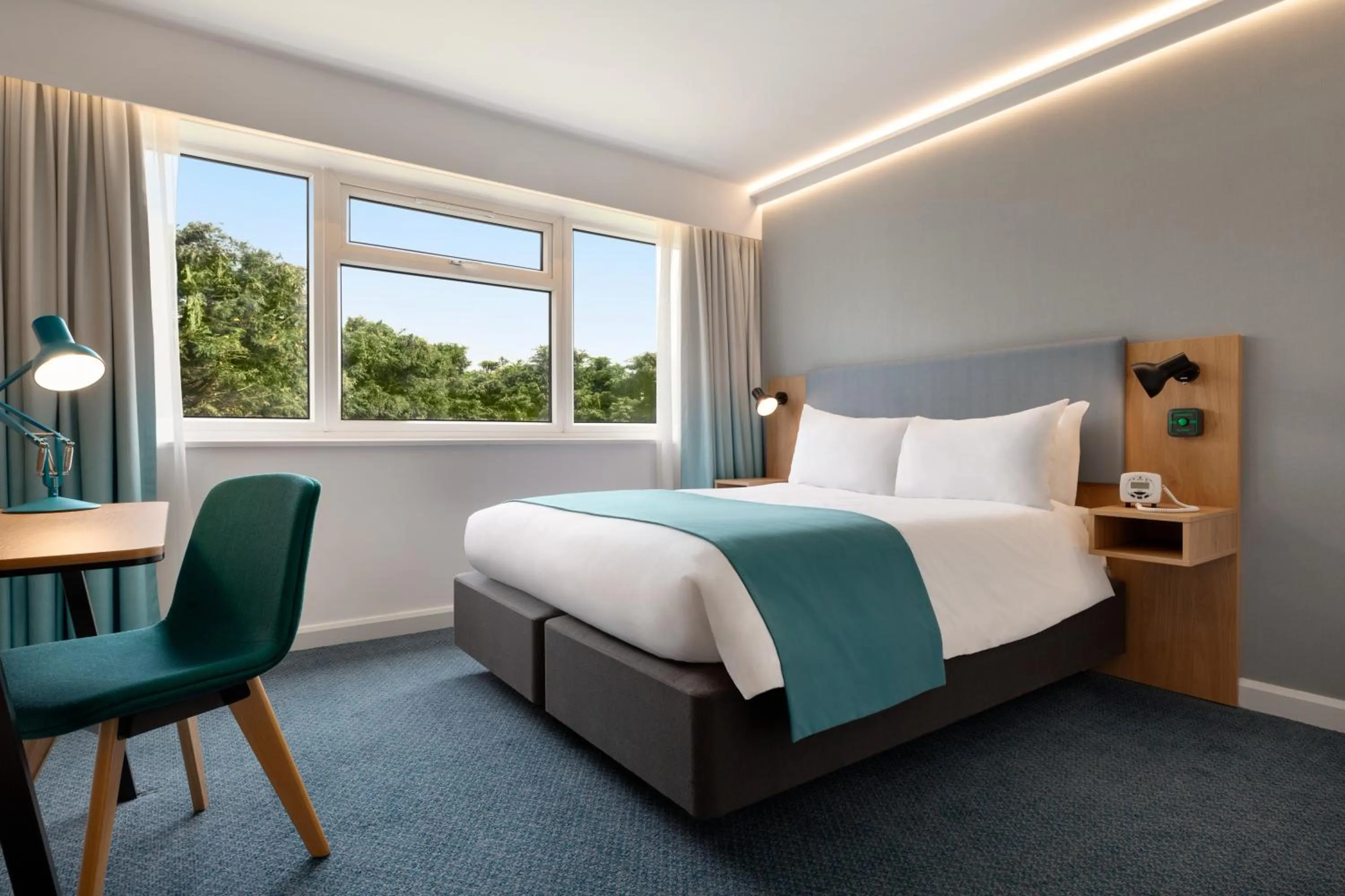 Bed in Holiday Inn Birmingham Airport - NEC by IHG