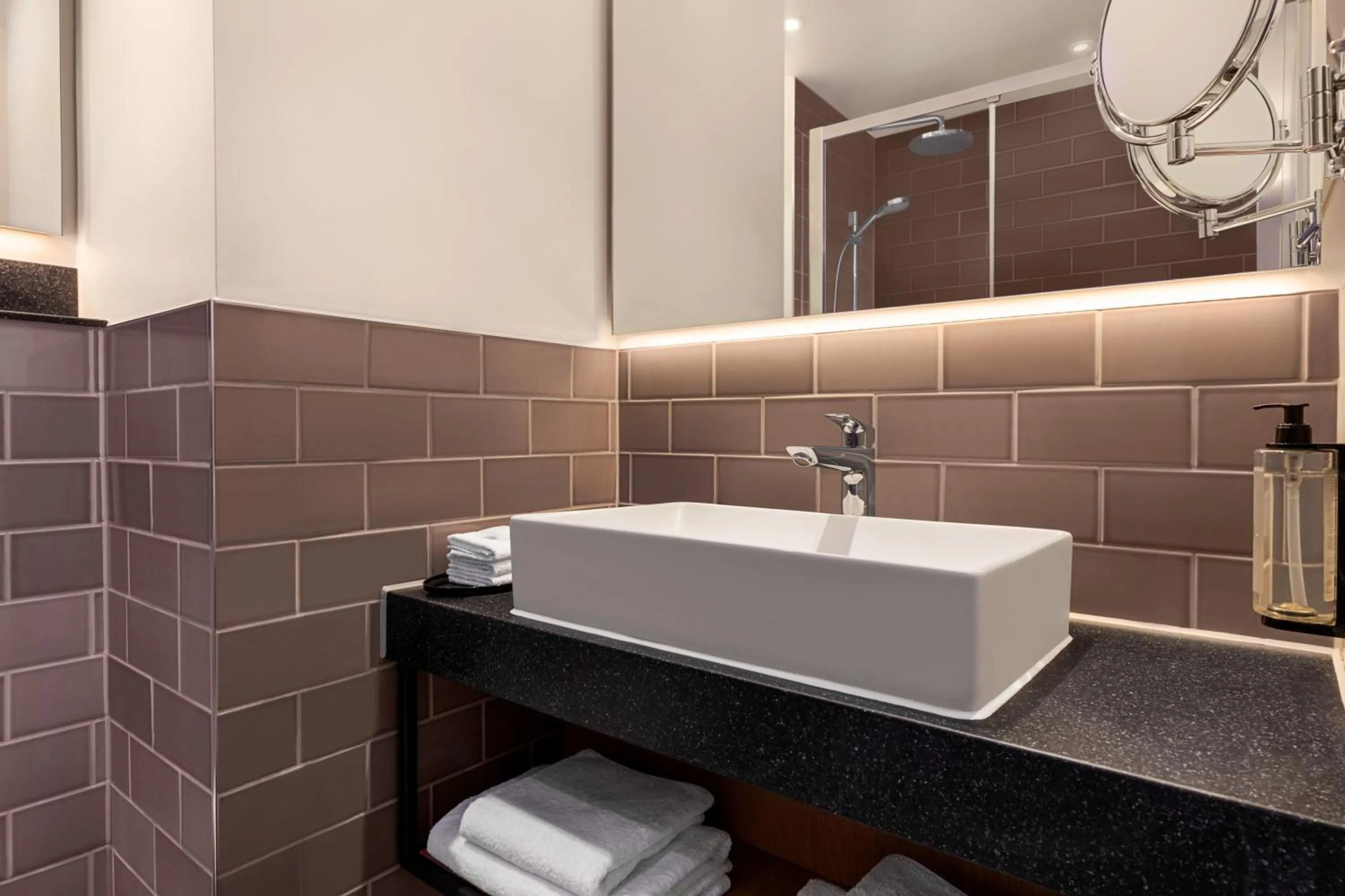 Bathroom in Holiday Inn Birmingham Airport - NEC by IHG