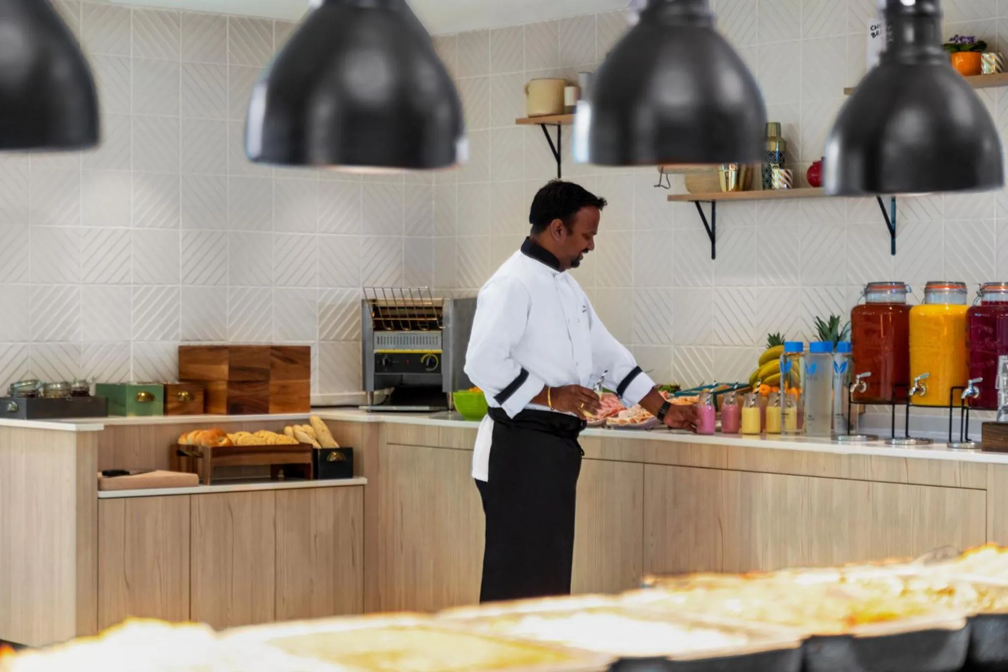 Breakfast in Holiday Inn Birmingham Airport - NEC by IHG