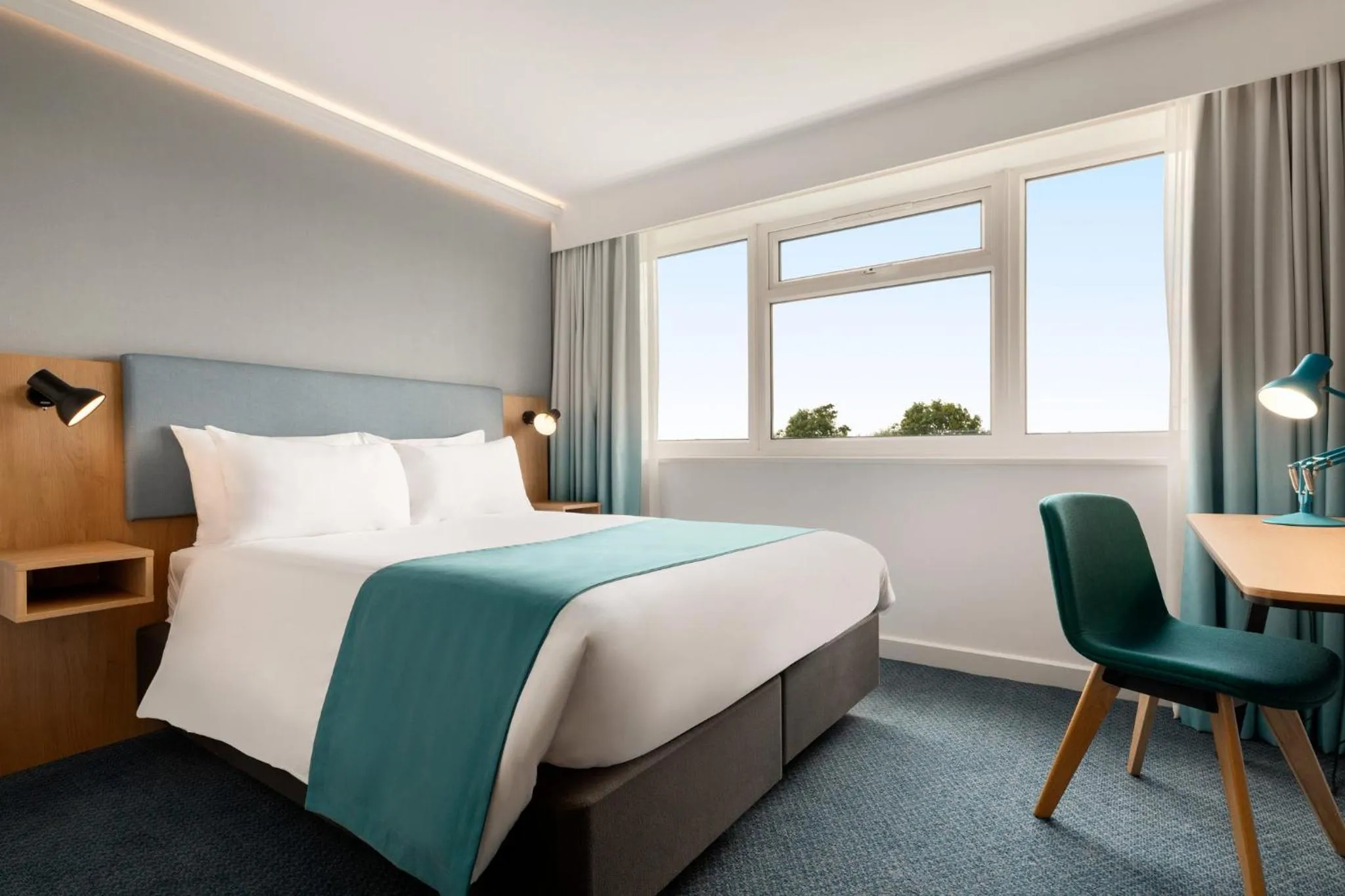 Photo of the whole room, Bed in Holiday Inn Birmingham Airport - NEC by IHG