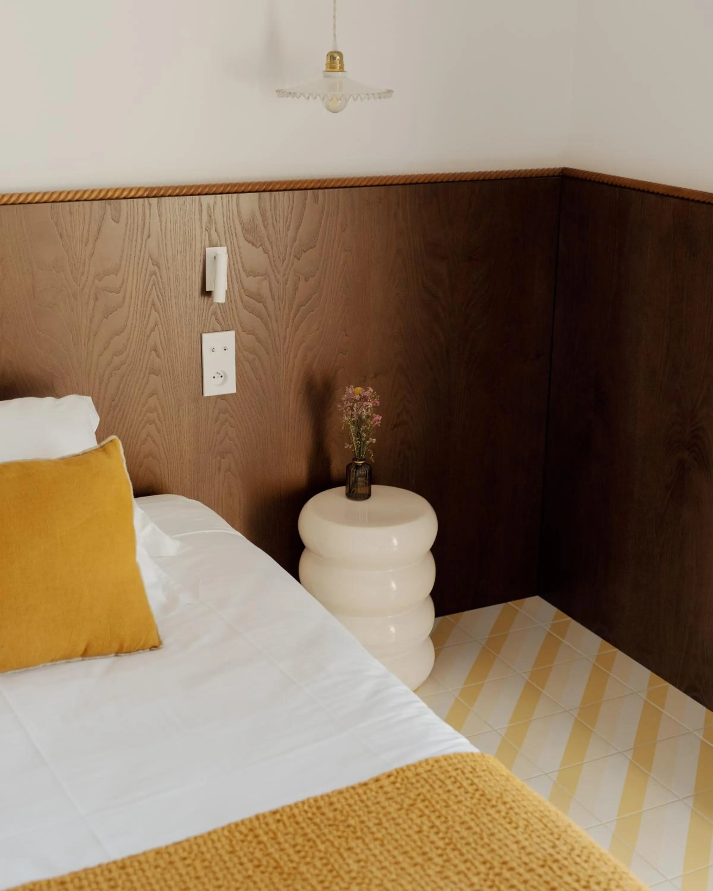 Bed in Boutique Hôtel Responsable et Restaurant Basgi Basgi