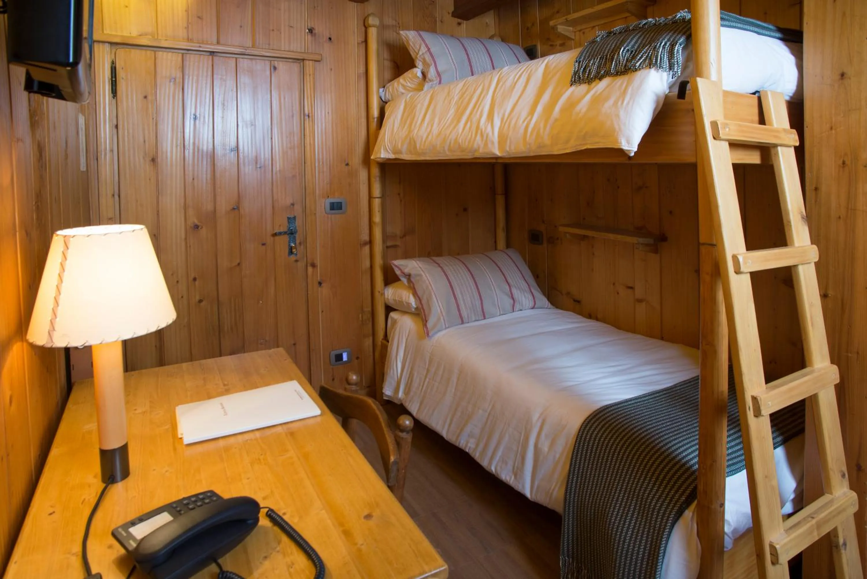 Bedroom, Bed in Albergo Ristorante Bucaneve