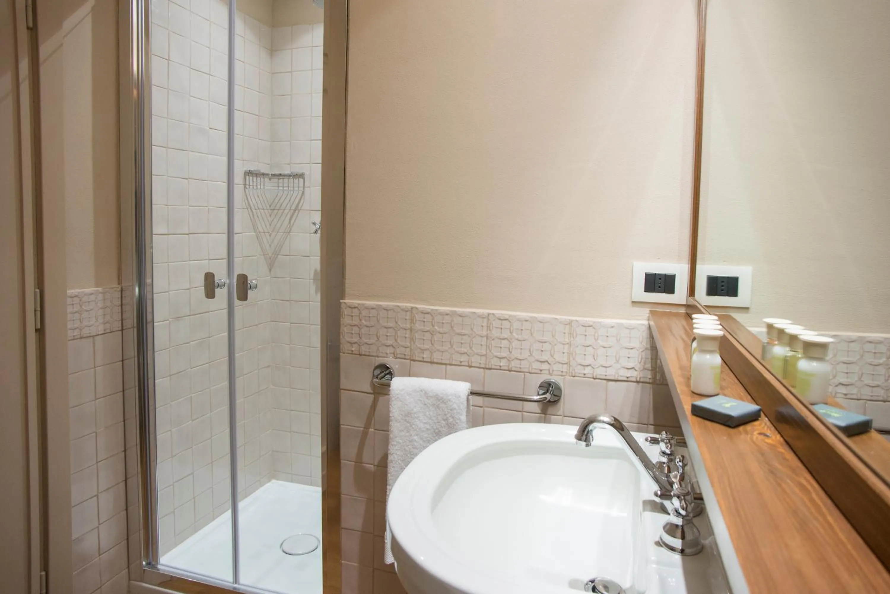 Shower in Albergo Ristorante Bucaneve