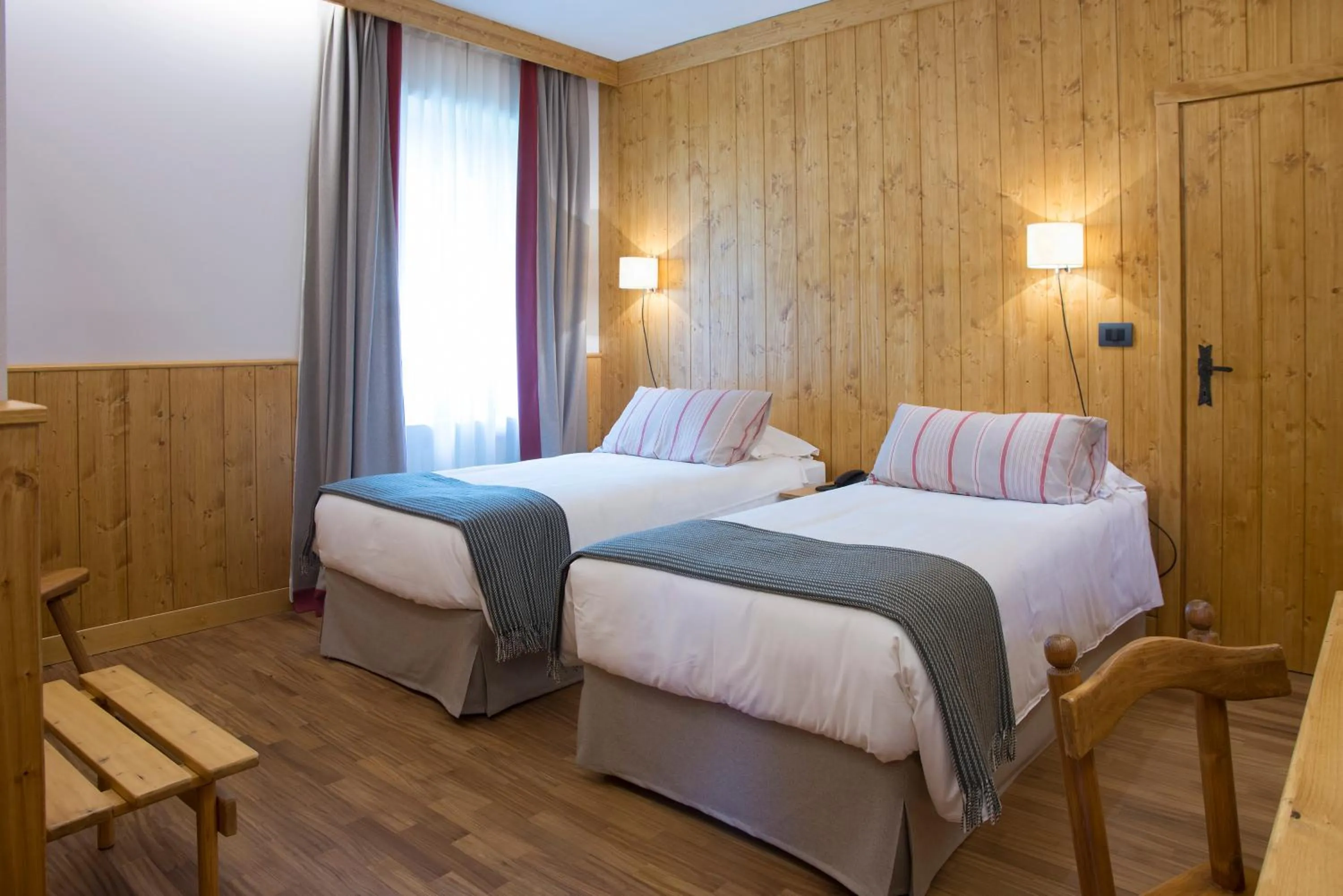 Bed in Albergo Ristorante Bucaneve