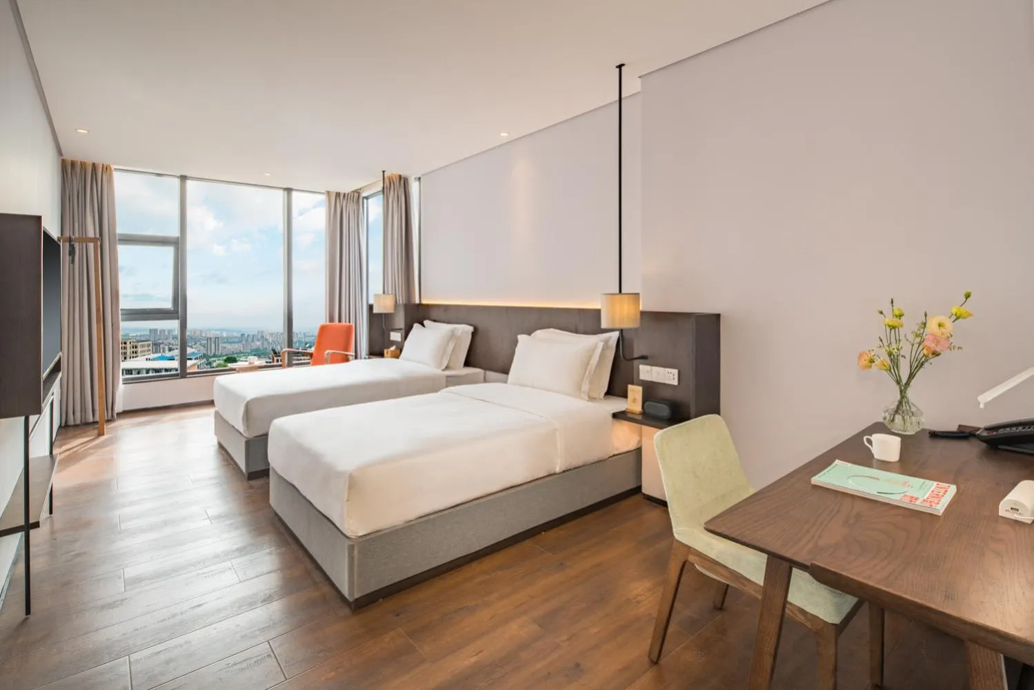 Bed in Wuyu Hotel - Chongqing Jiangbei Airport & Light Rail