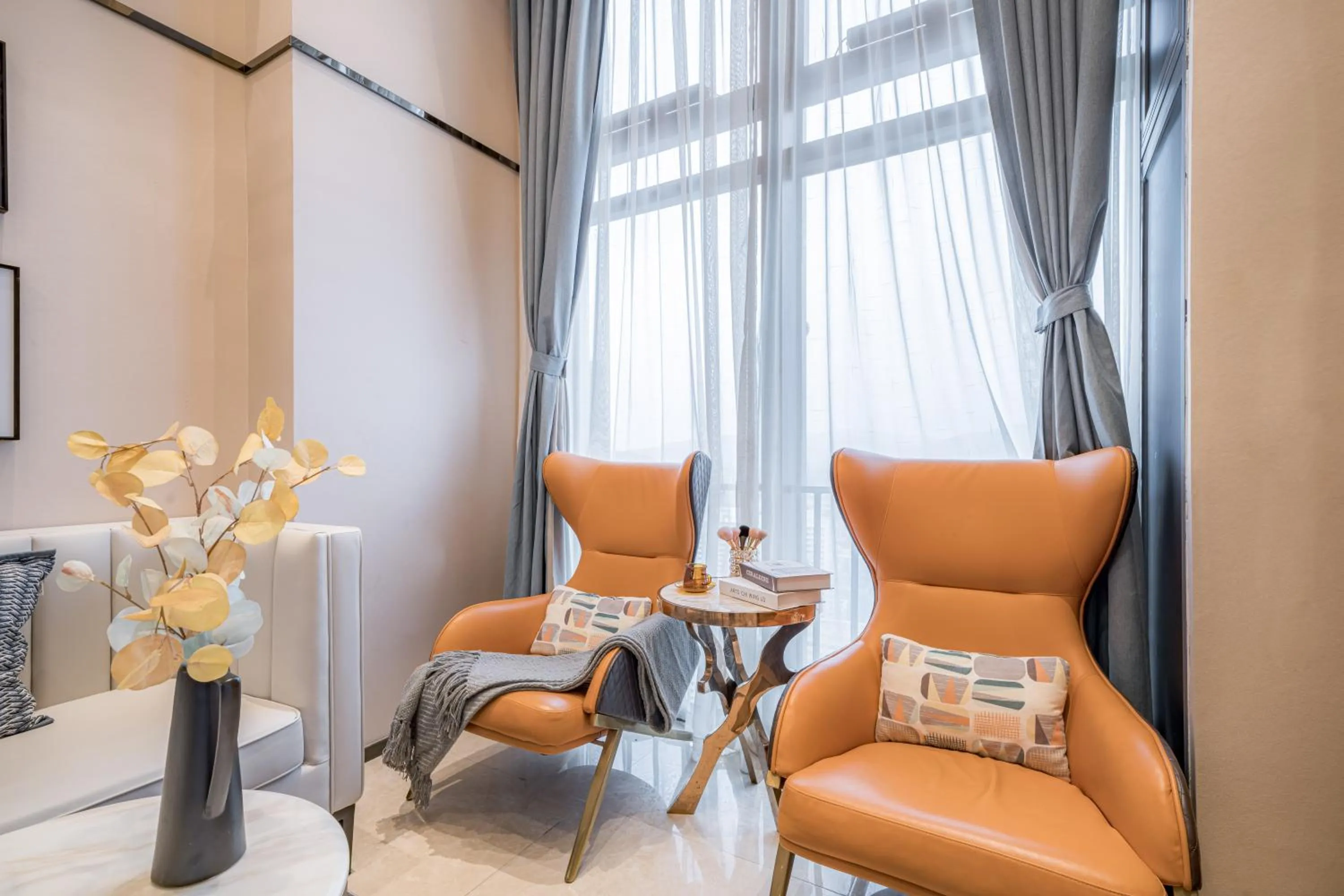 Living room in Gepai Executive Apartment - Shenzhen Futian Convention and Exhibition Center