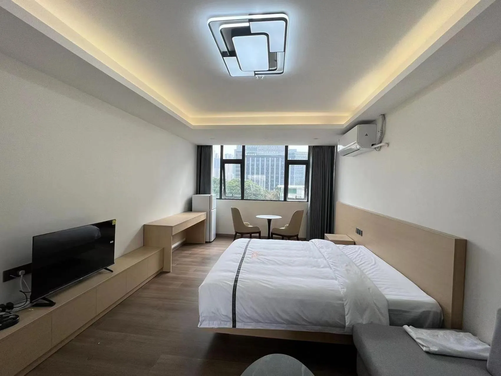 Weisu Service Apartment Shenzhen Songpingshan Science and Technology Park Store