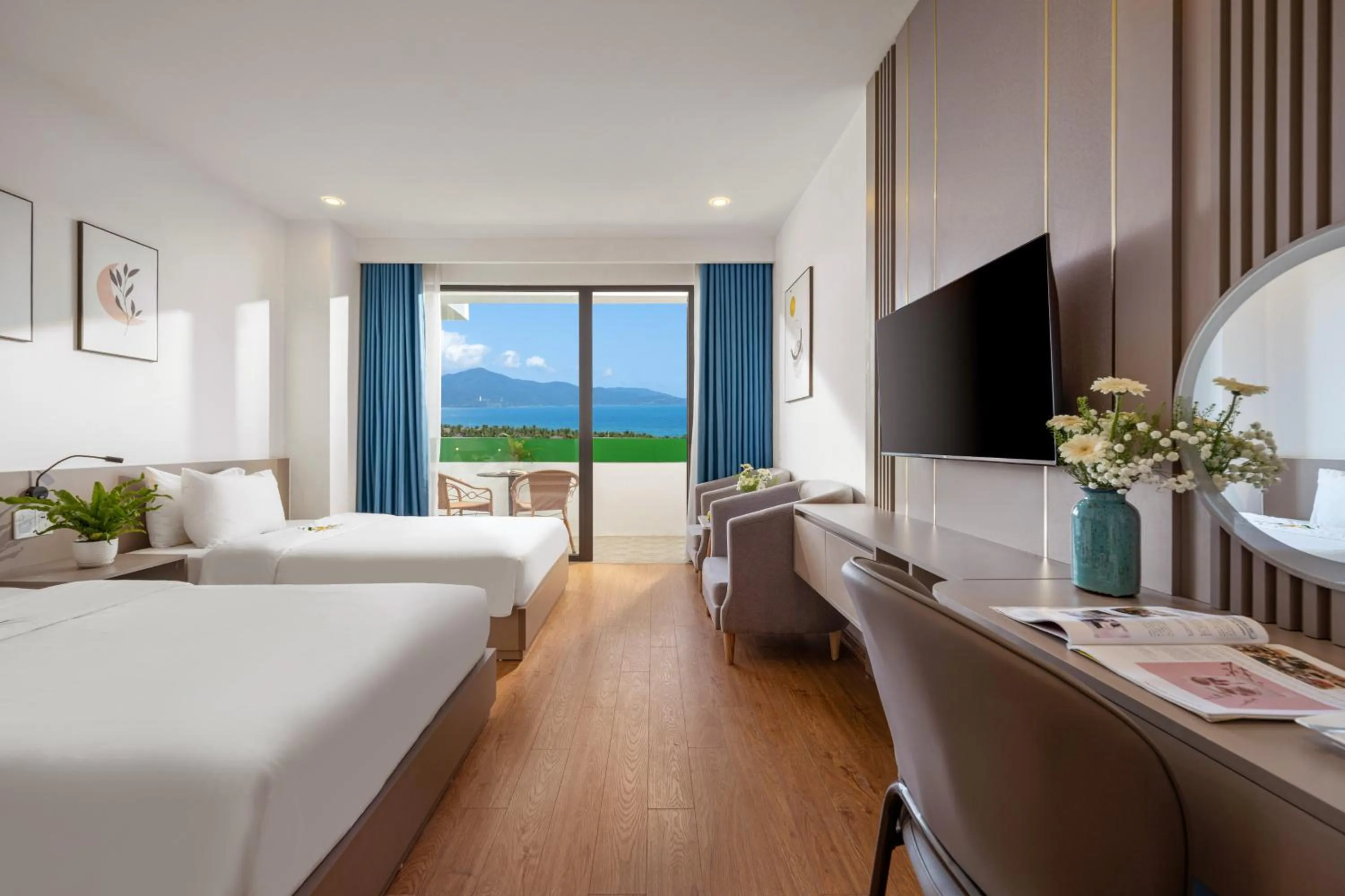 Bedroom, Bed in Fansipan Da Nang Hotel