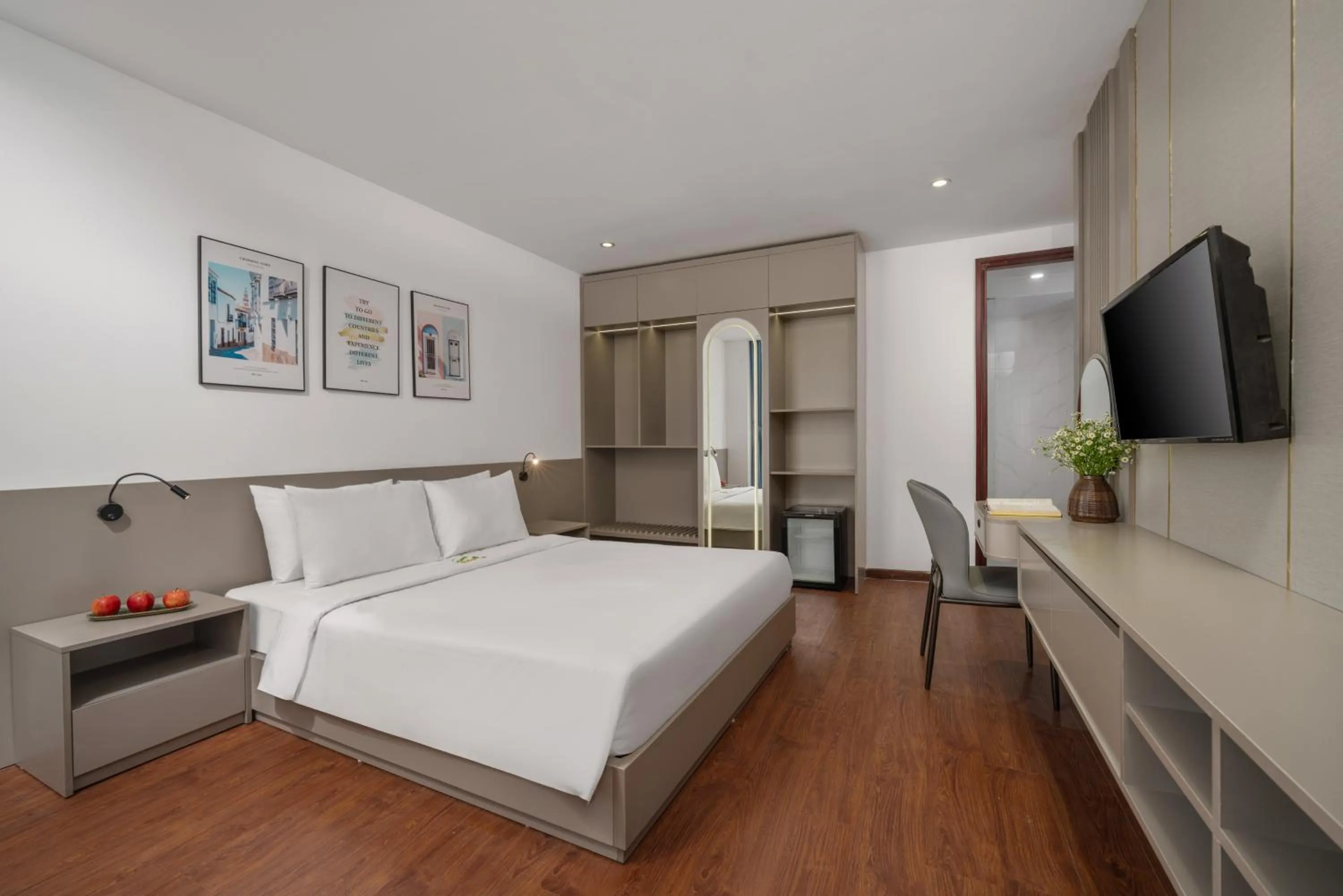 Bed in Fansipan Da Nang Hotel