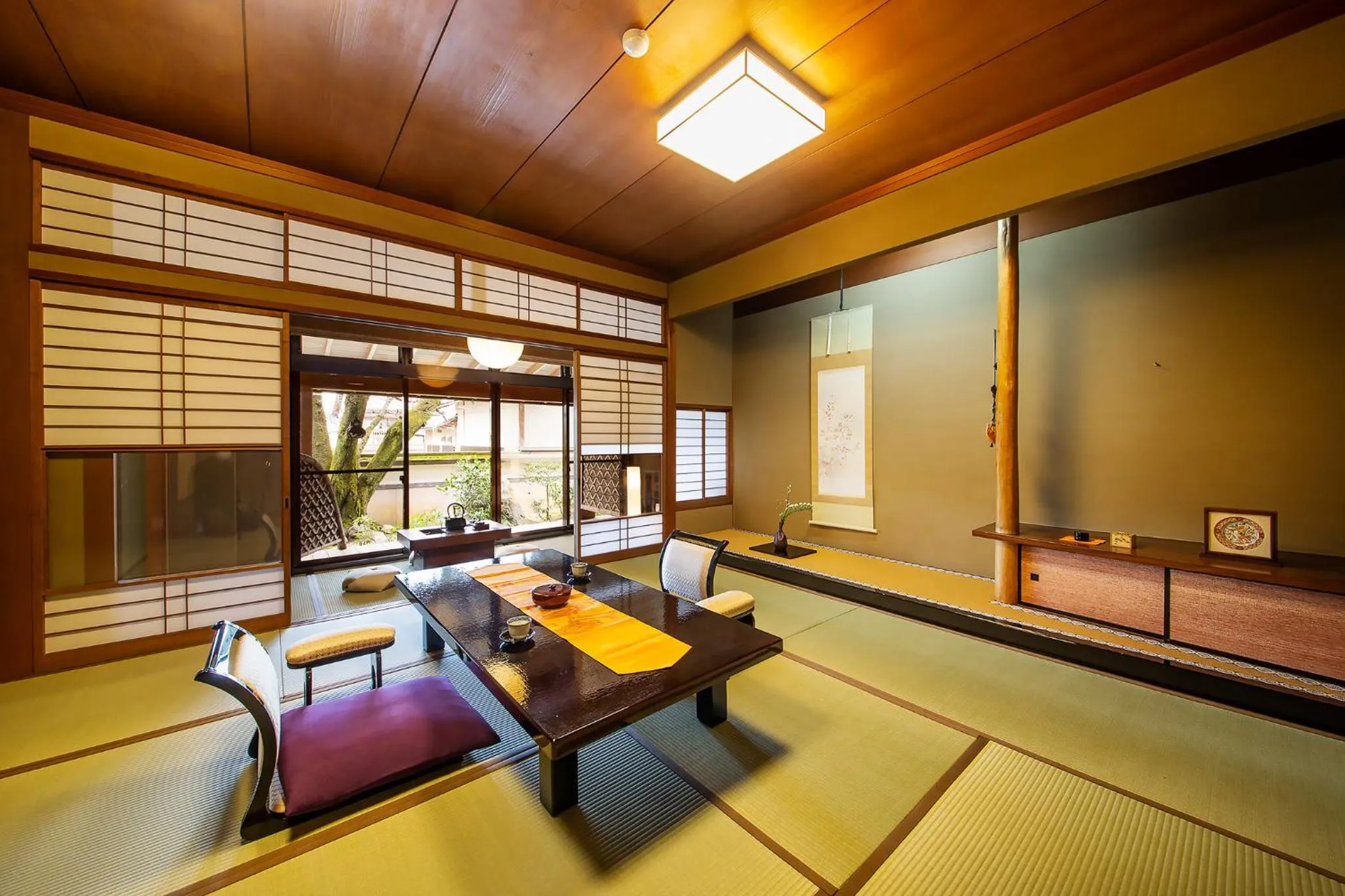 Living room in Ryoutei Ryokan Yasui