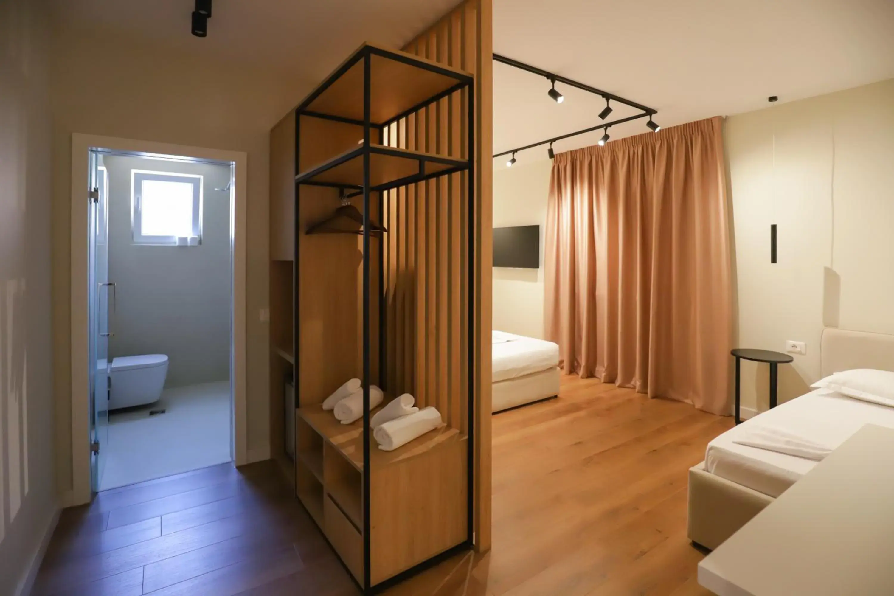 Triple Room in Hotel Relax City Center Triple Room in Hotel Relax City Center