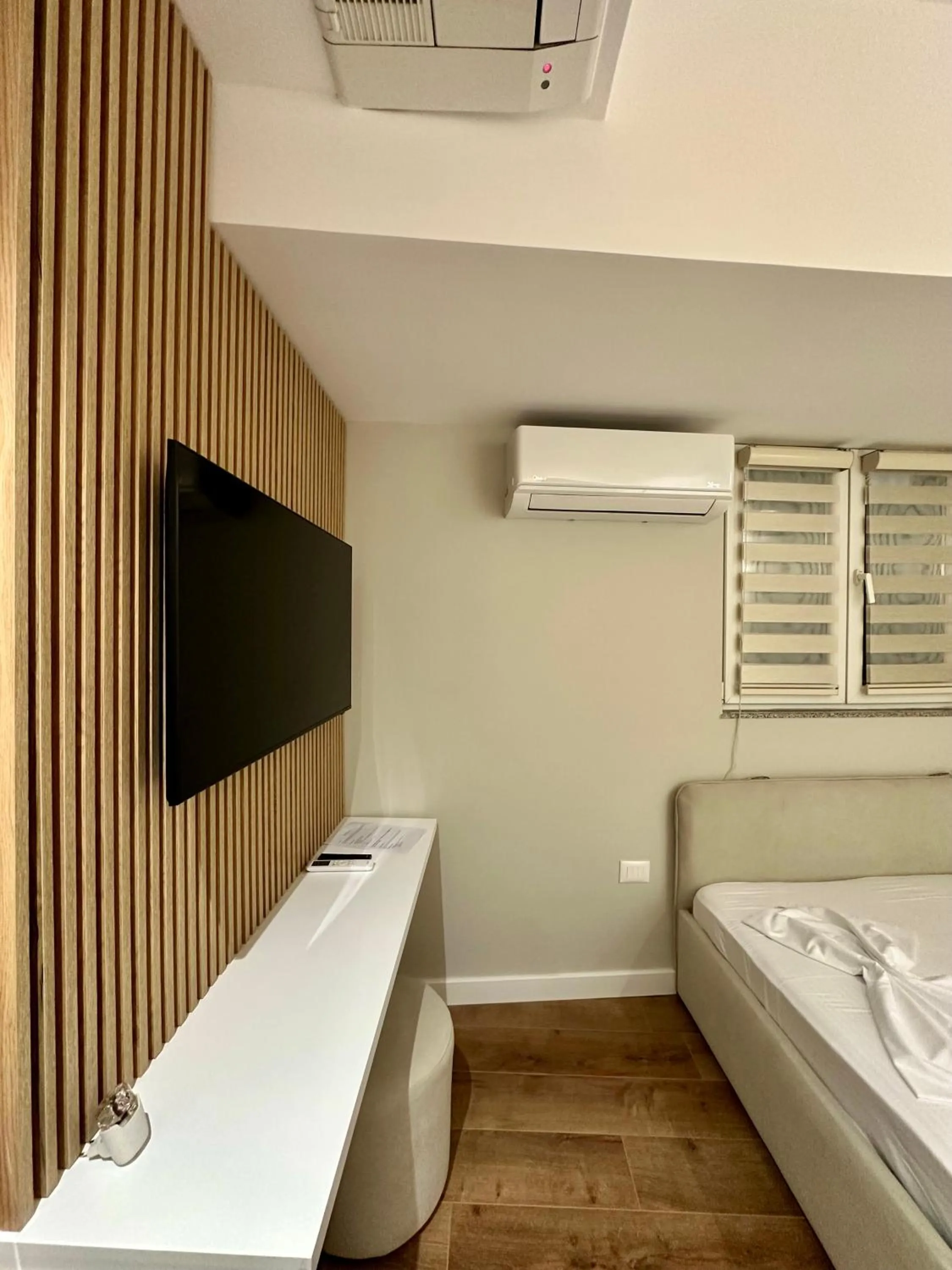 Bed in Hotel Relax City Center