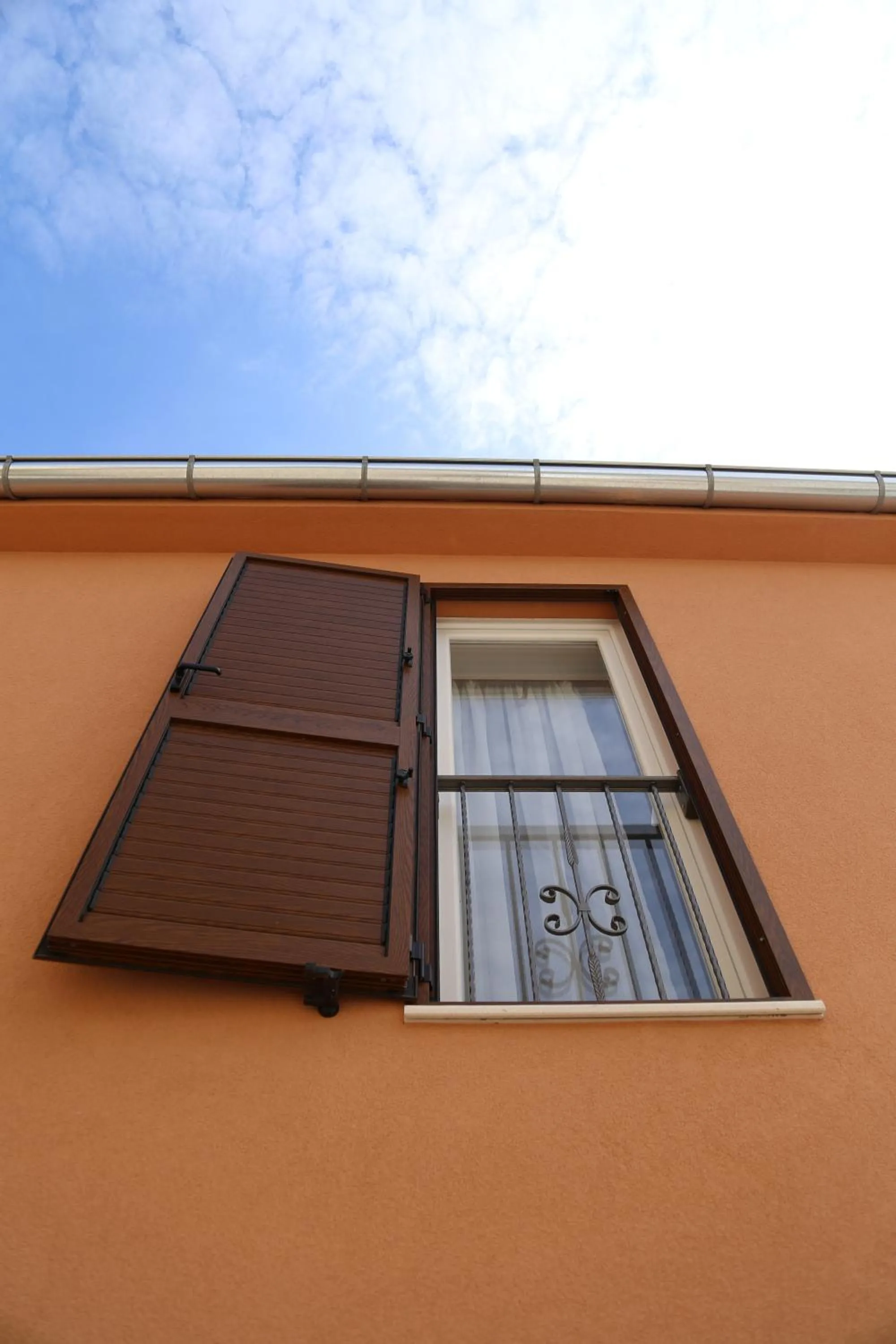 Property building in Apartments Trabakul