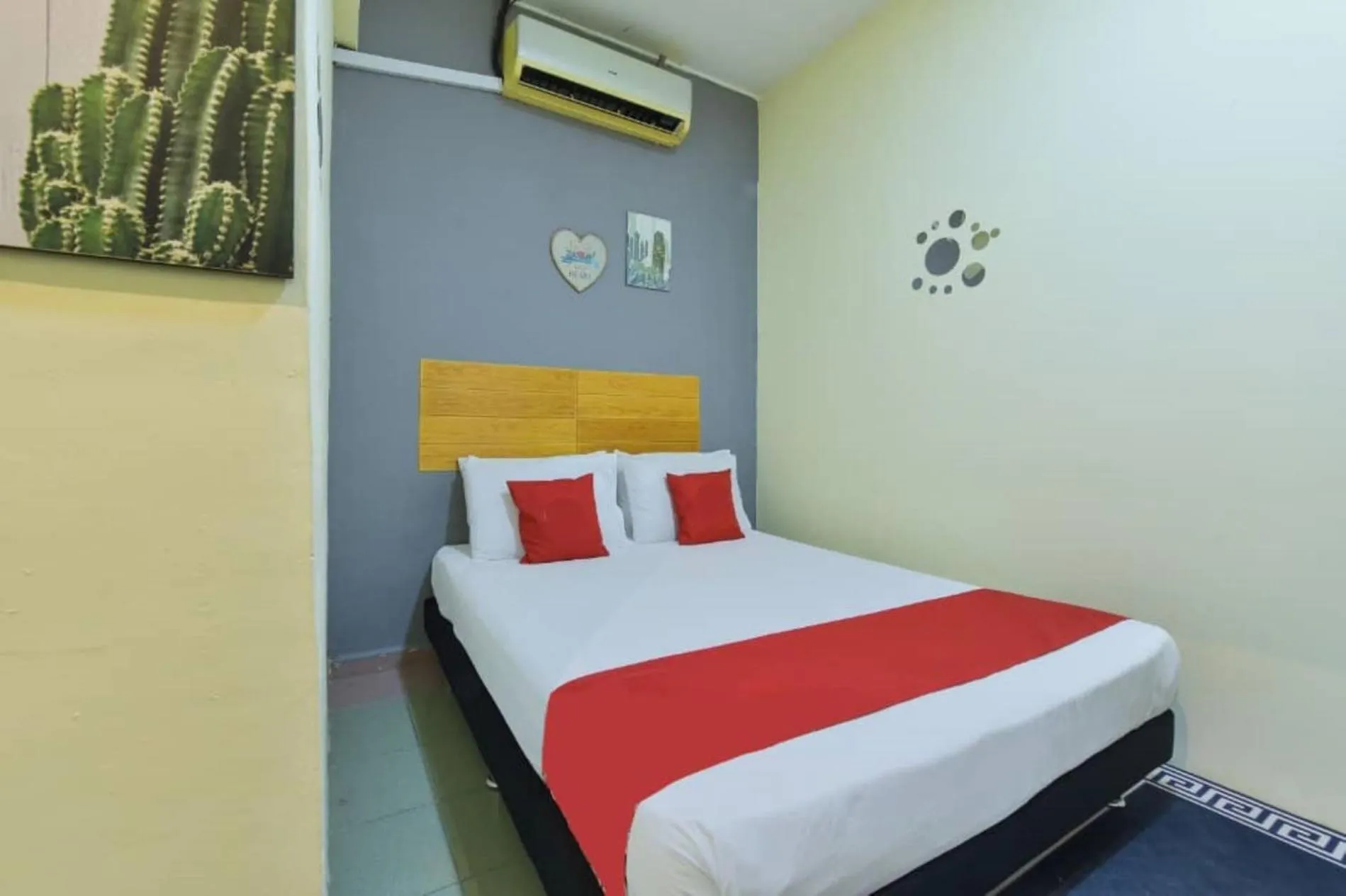 View (from property/room), Bed in Dimensi Hotel