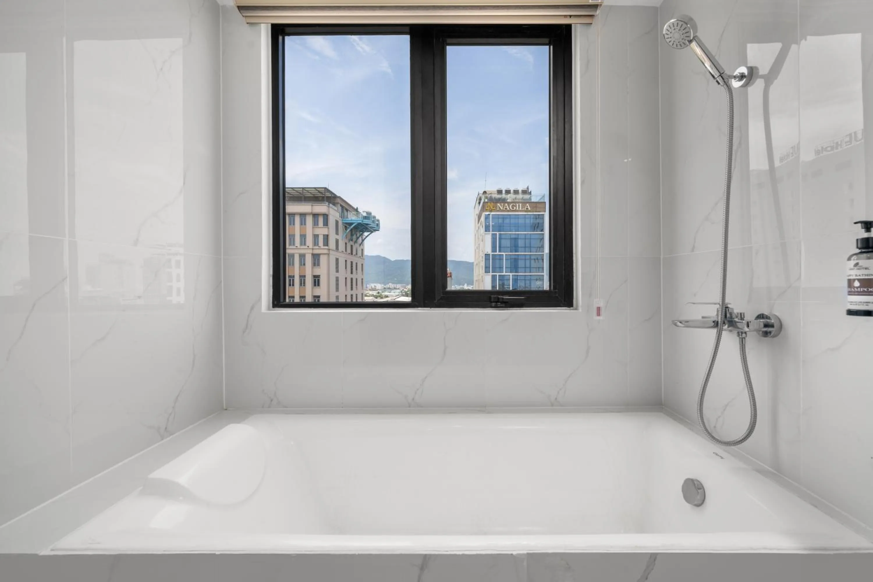 Bath in ViAn Hotel And Spa Danang